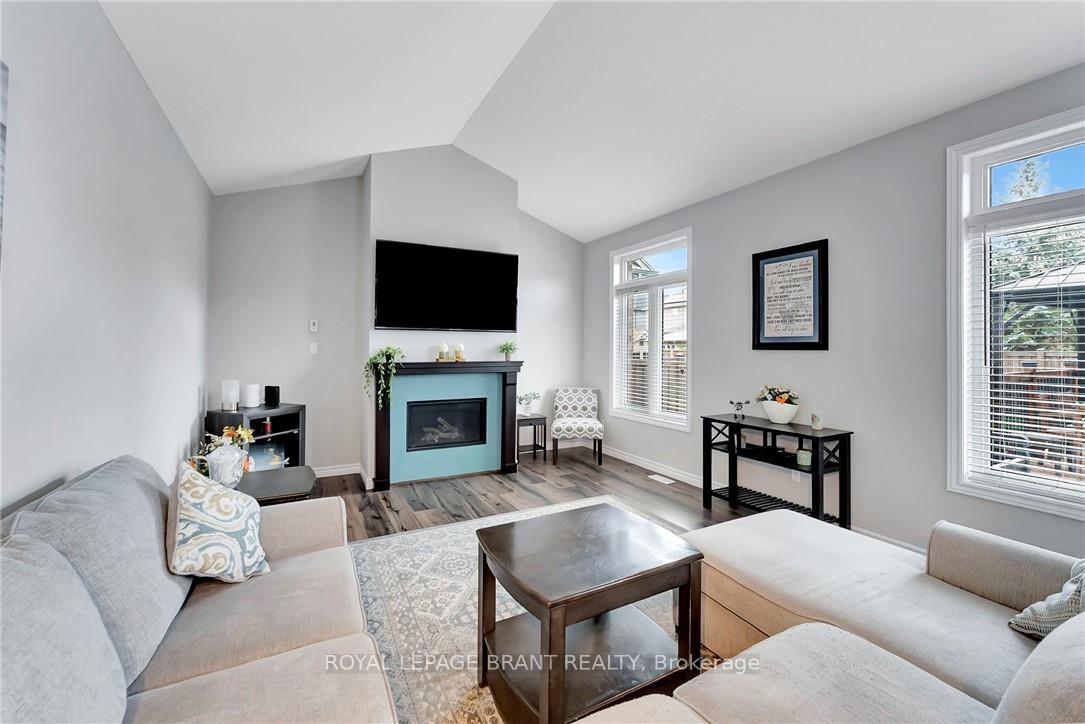 Photo 20 of 34 Crawford Place, Brant, Paris — HOMEH