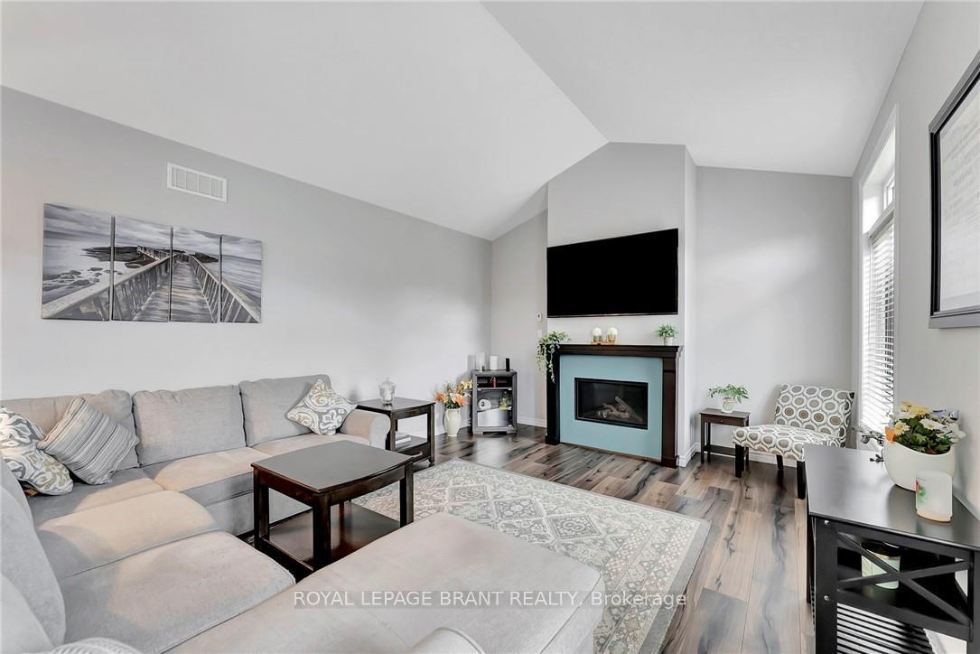 Photo 23 of 34 Crawford Place, Brant, Paris — HOMEH