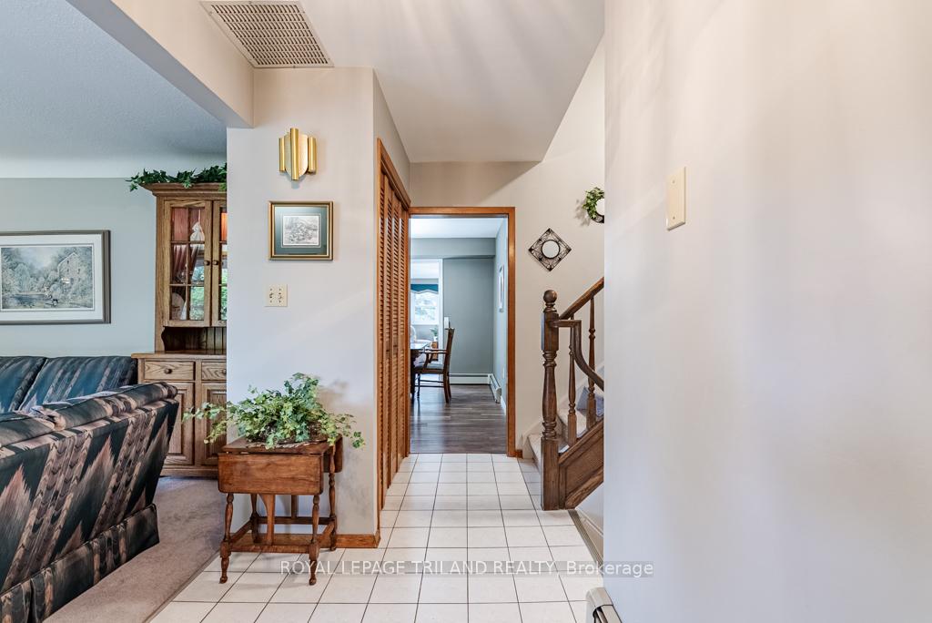 Photo 6 of 235 Union Street, Central Elgin, Belmont — HOMEH