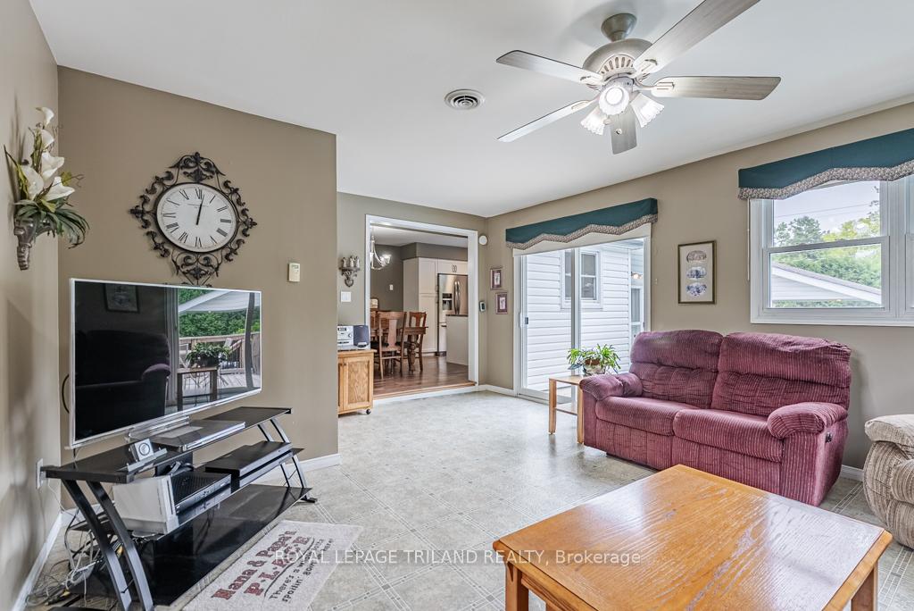 Photo 16 of 235 Union Street, Central Elgin, Belmont — HOMEH