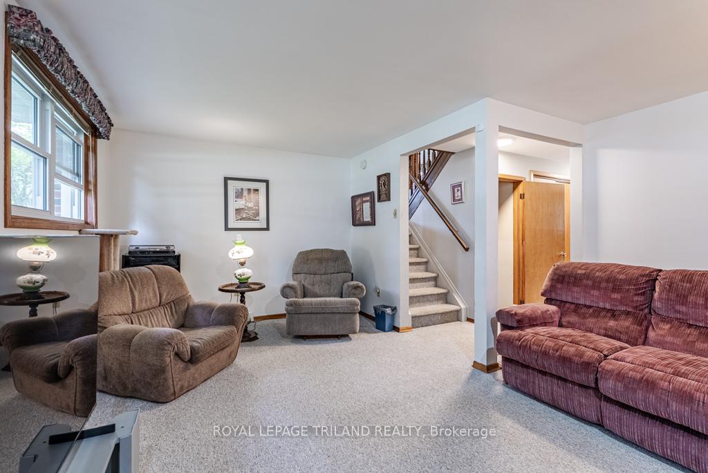 Photo 25 of 235 Union Street, Central Elgin, Belmont — HOMEH