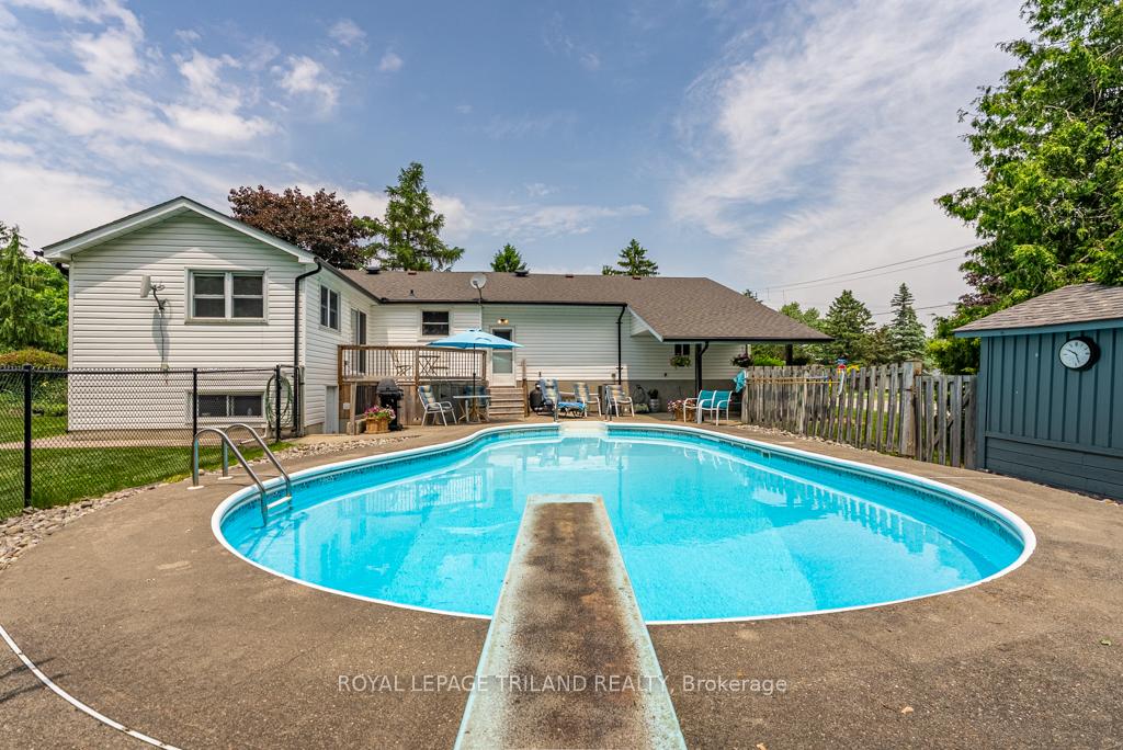 Photo 33 of 235 Union Street, Central Elgin, Belmont — HOMEH