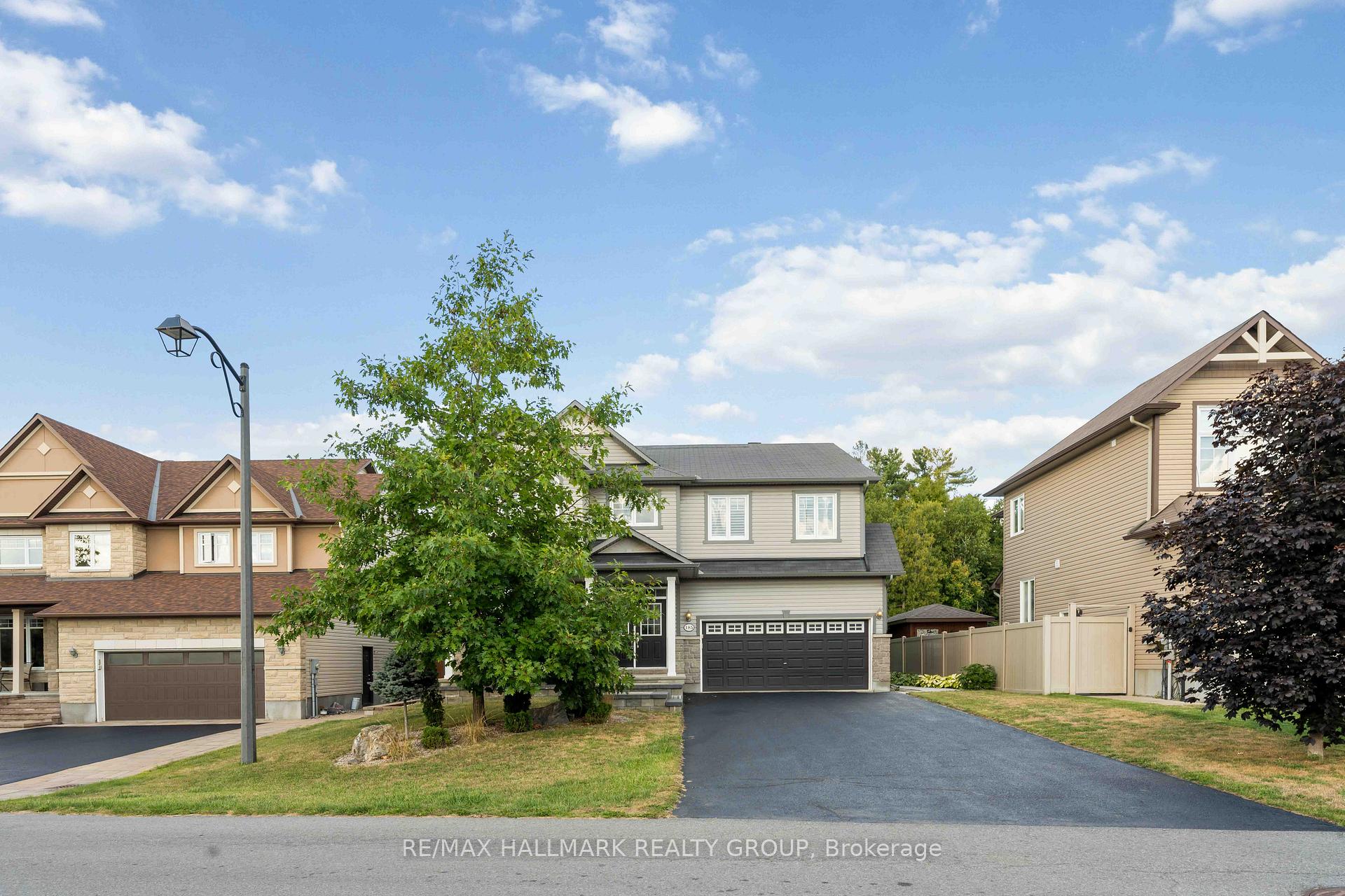 Photo 3 of 185 Charlie's Lane, Ottawa, Carp — HOMEH