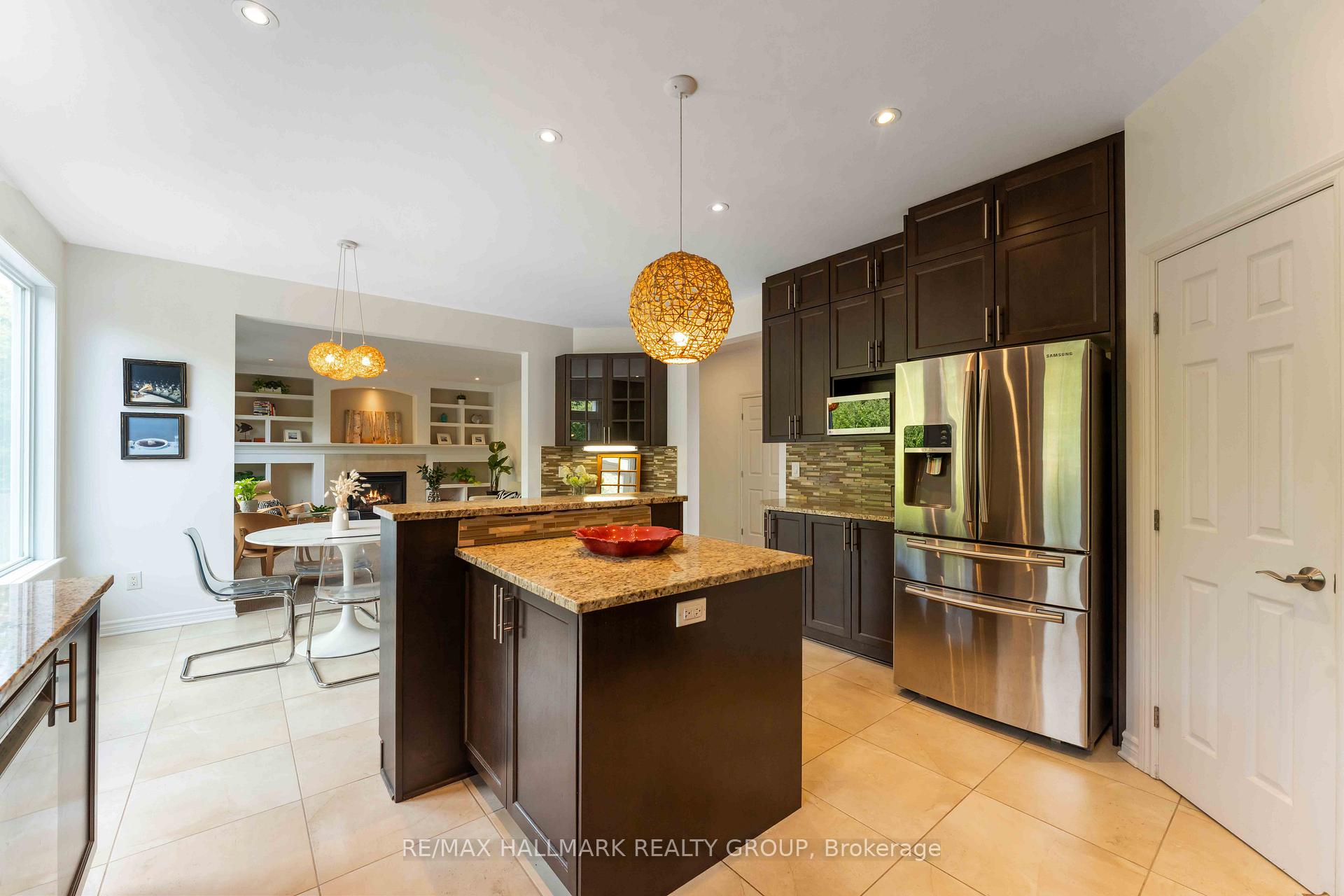 Photo 16 of 185 Charlie's Lane, Ottawa, Carp — HOMEH