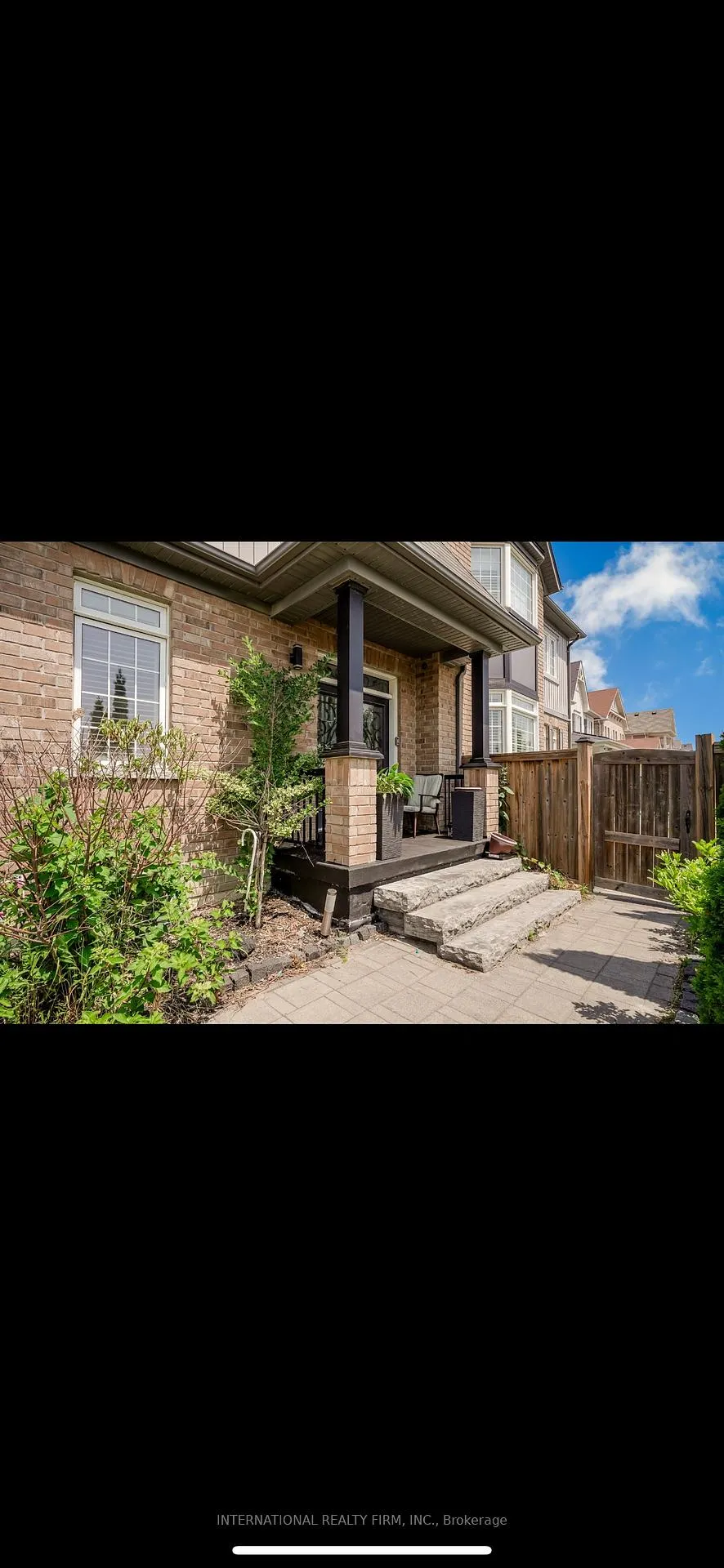 Photo 3 of 60 Kenneth Cole Drive, Clarington, Bowmanville — HOMEH