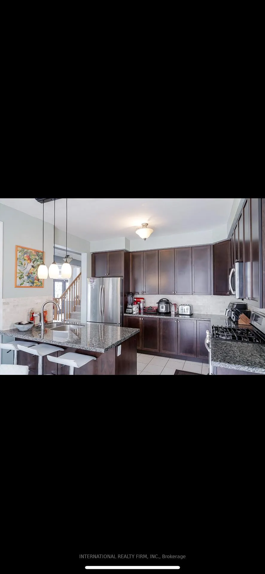Photo 9 of 60 Kenneth Cole Drive, Clarington, Bowmanville — HOMEH
