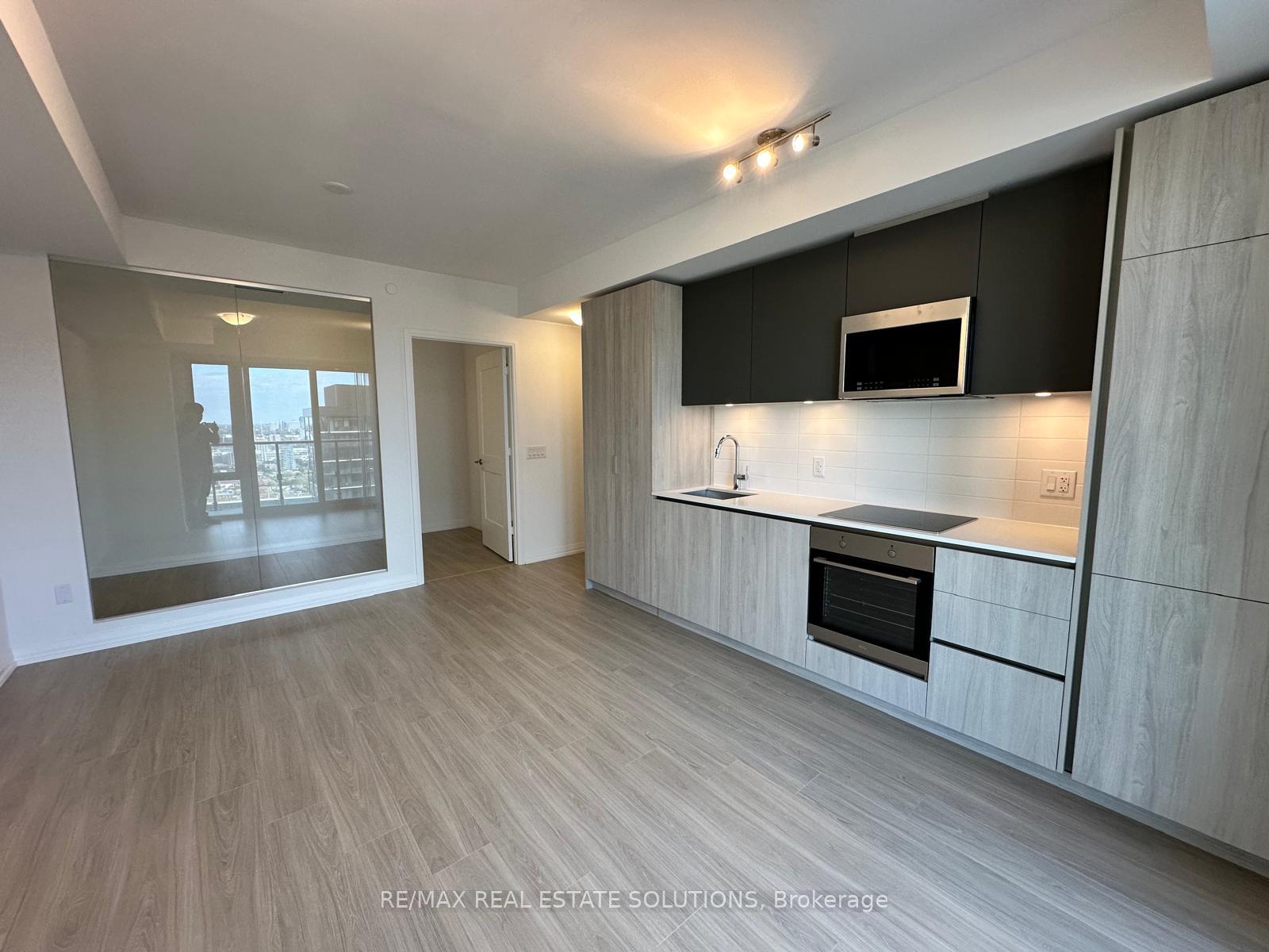 Photo 5 of Unit 4026, 28 Widmer Street, Toronto, Waterfront Communities — HOMEH