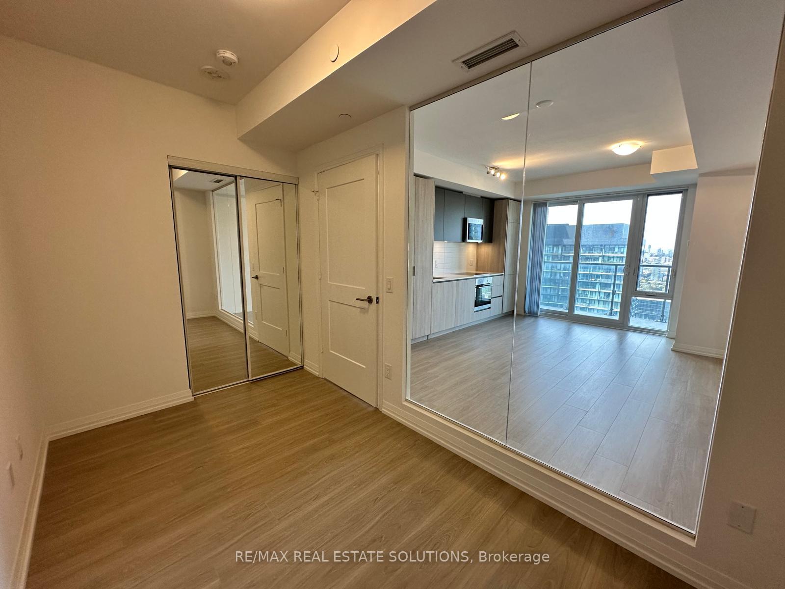 Photo 6 of Unit 4026, 28 Widmer Street, Toronto, Waterfront Communities — HOMEH