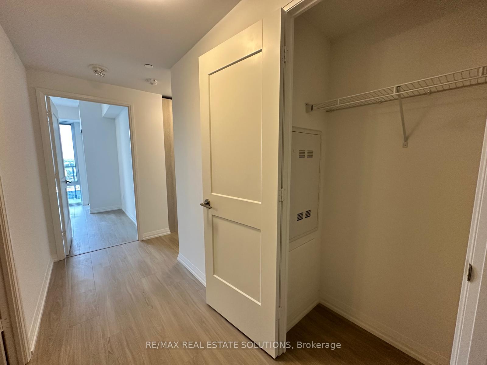 Photo 10 of Unit 4026, 28 Widmer Street, Toronto, Waterfront Communities — HOMEH