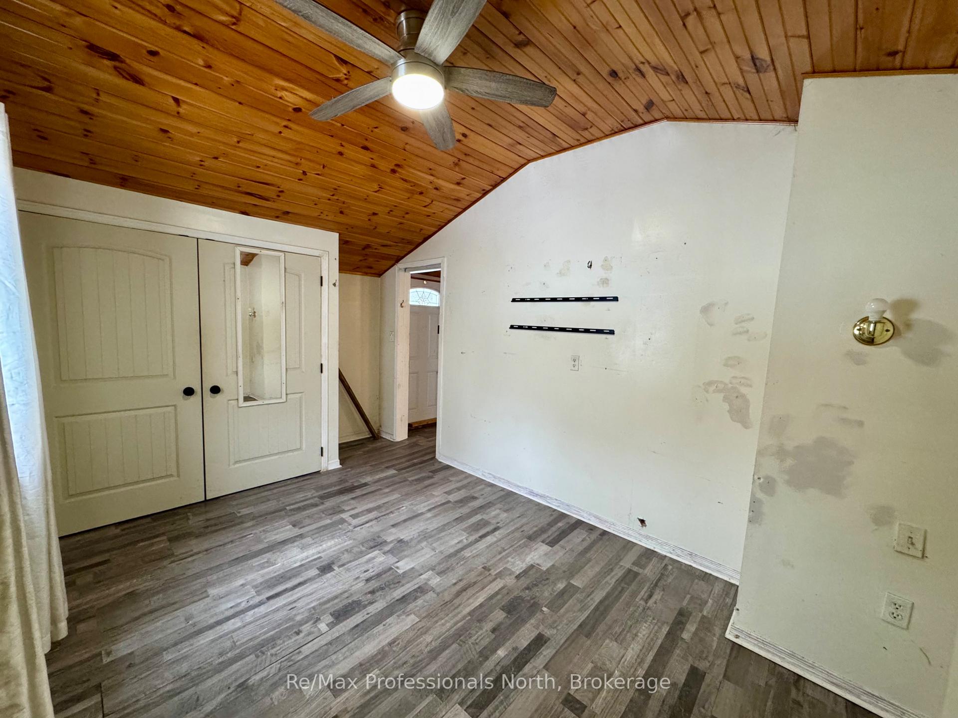 Photo 11 of 360 Muskoka Beach Road, Gravenhurst, Muskoka (S) — HOMEH