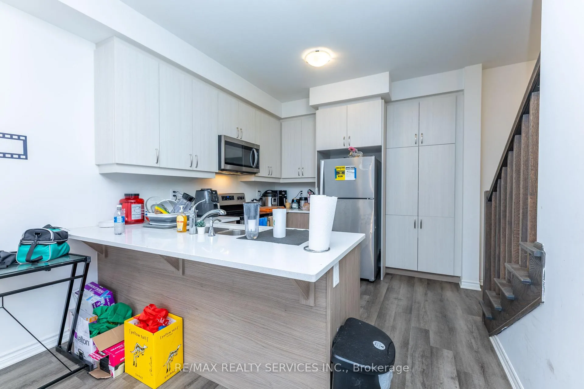 Photo 14 of 29 Keppel Circle, Brampton, Northwest Brampton — HOMEH