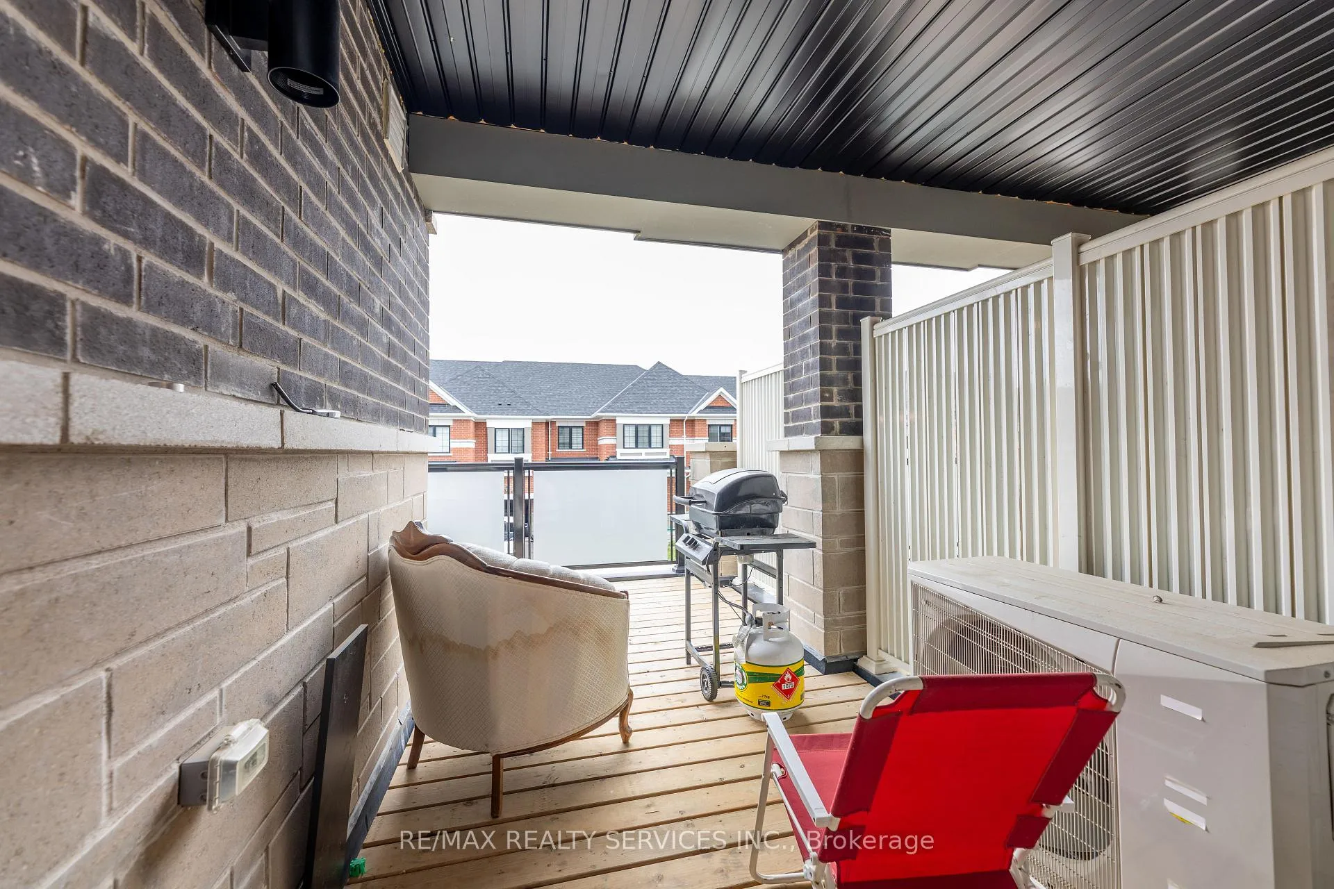 Photo 20 of 29 Keppel Circle, Brampton, Northwest Brampton — HOMEH