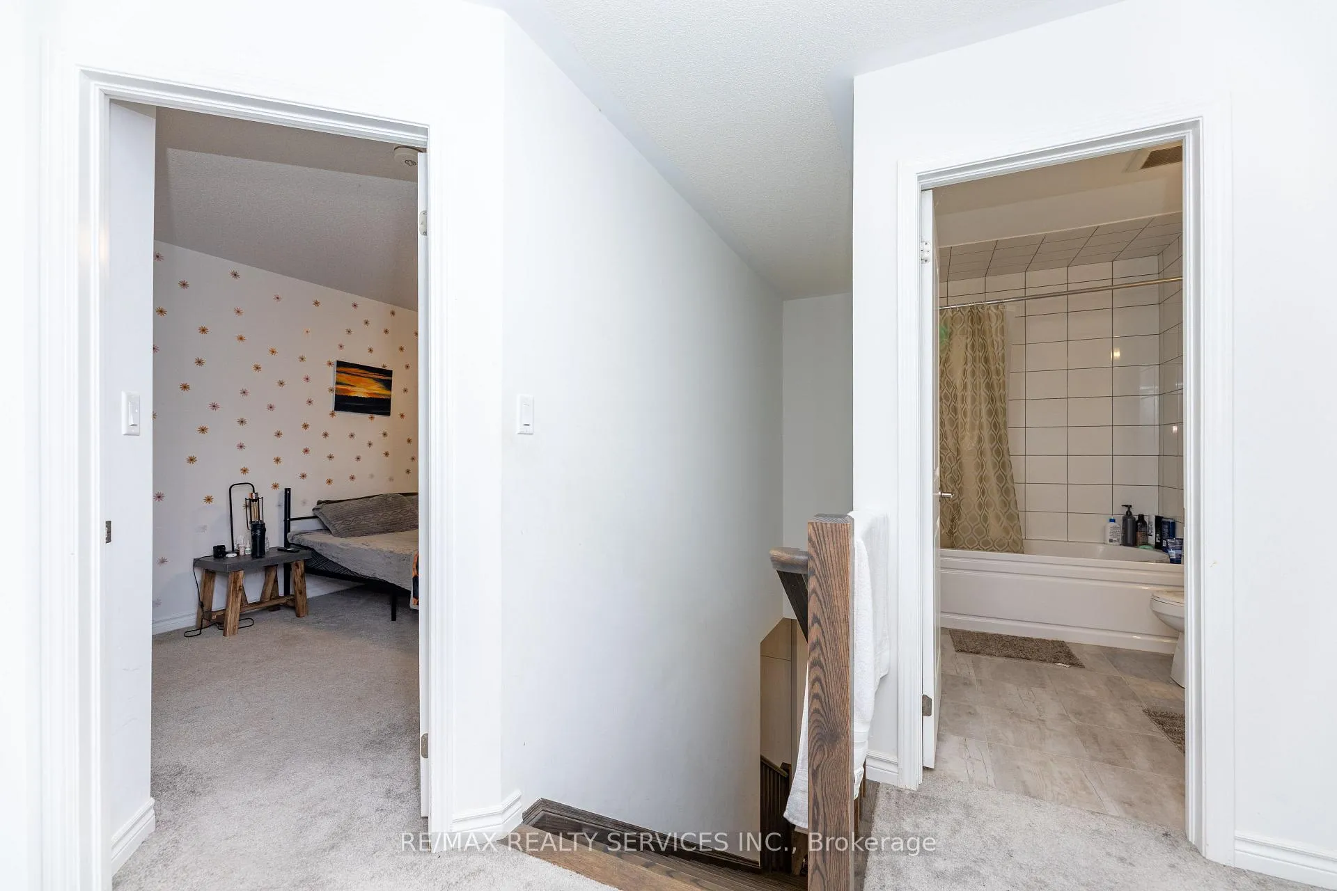 Photo 27 of 29 Keppel Circle, Brampton, Northwest Brampton — HOMEH