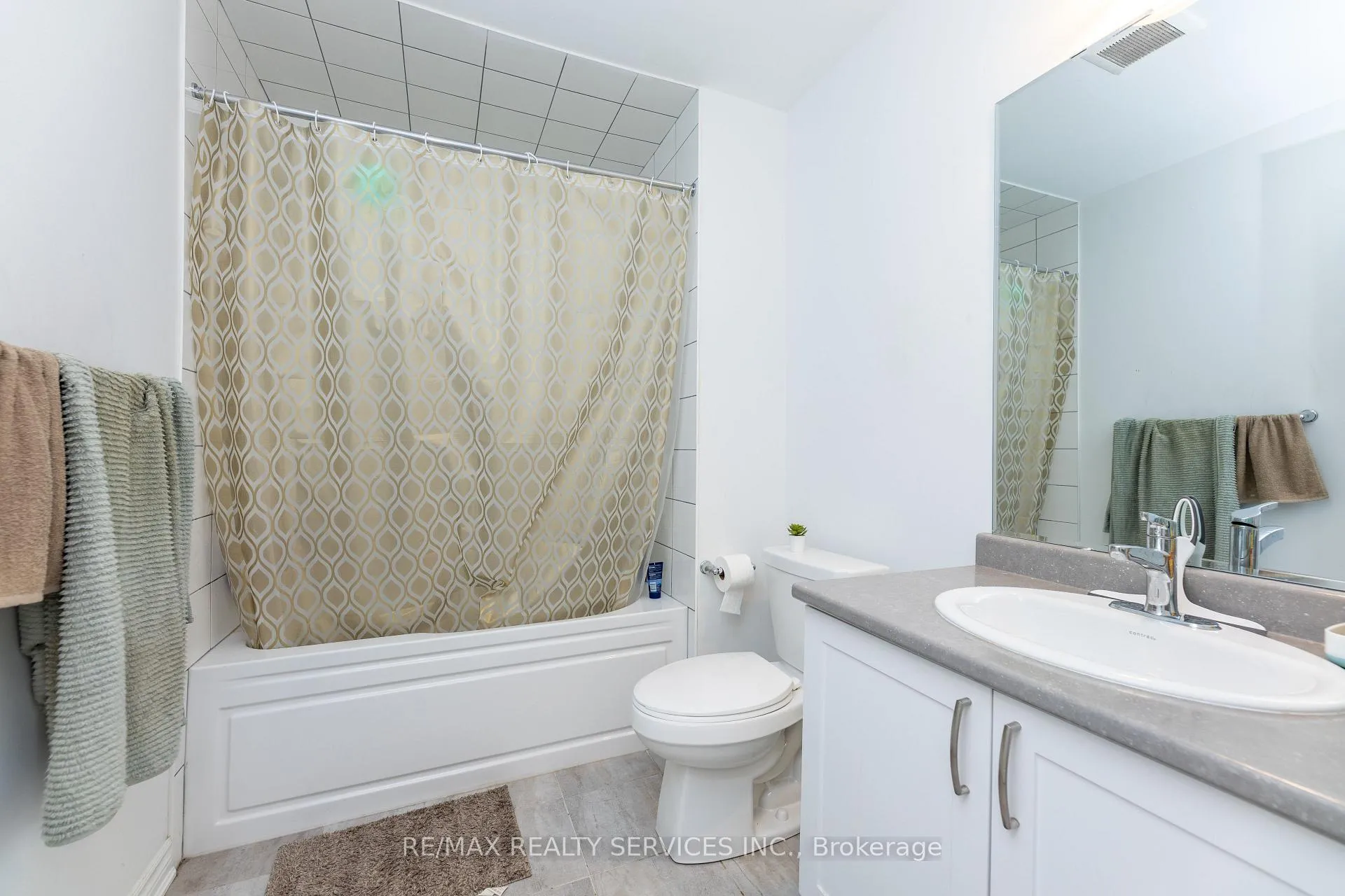 Photo 35 of 29 Keppel Circle, Brampton, Northwest Brampton — HOMEH