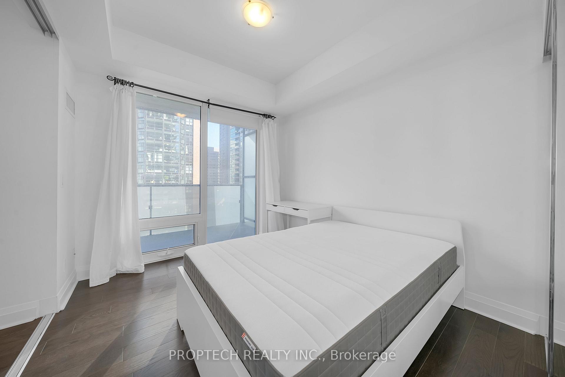 Photo 11 of Unit 1009, 1080 Bay Street, Toronto, Bay Street Corridor — HOMEH