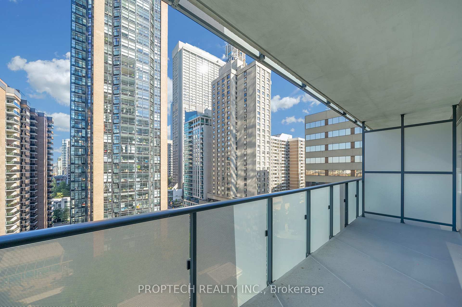 Photo 16 of Unit 1009, 1080 Bay Street, Toronto, Bay Street Corridor — HOMEH