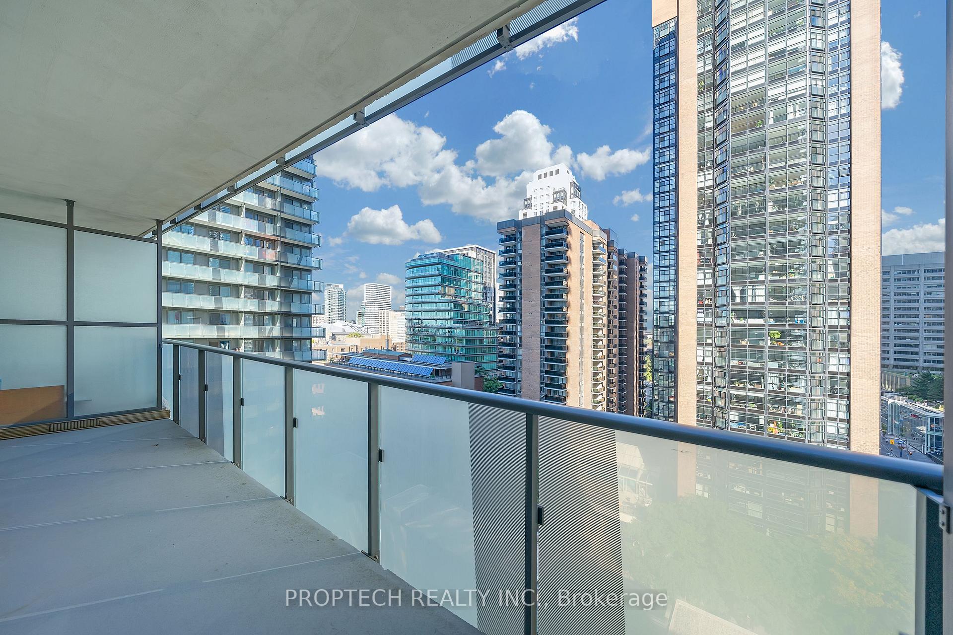 Photo 17 of Unit 1009, 1080 Bay Street, Toronto, Bay Street Corridor — HOMEH