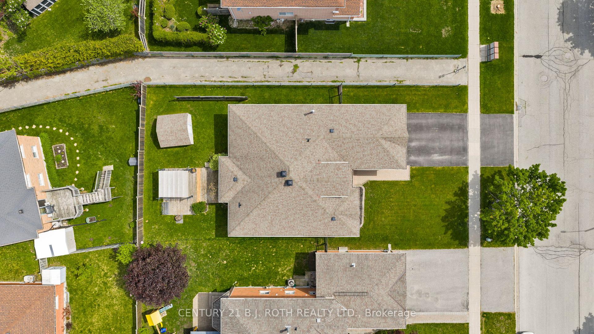 Photo 31 of 36 Benson Drive, Barrie, Northwest — HOMEH