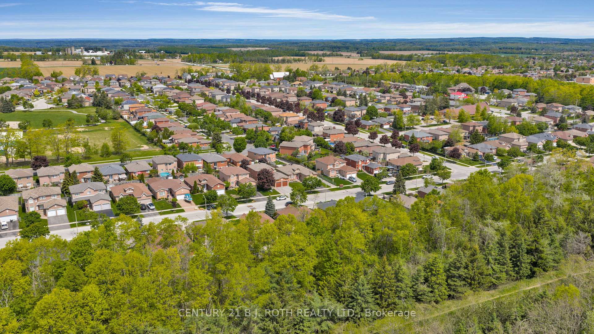 Photo 36 of 36 Benson Drive, Barrie, Northwest — HOMEH