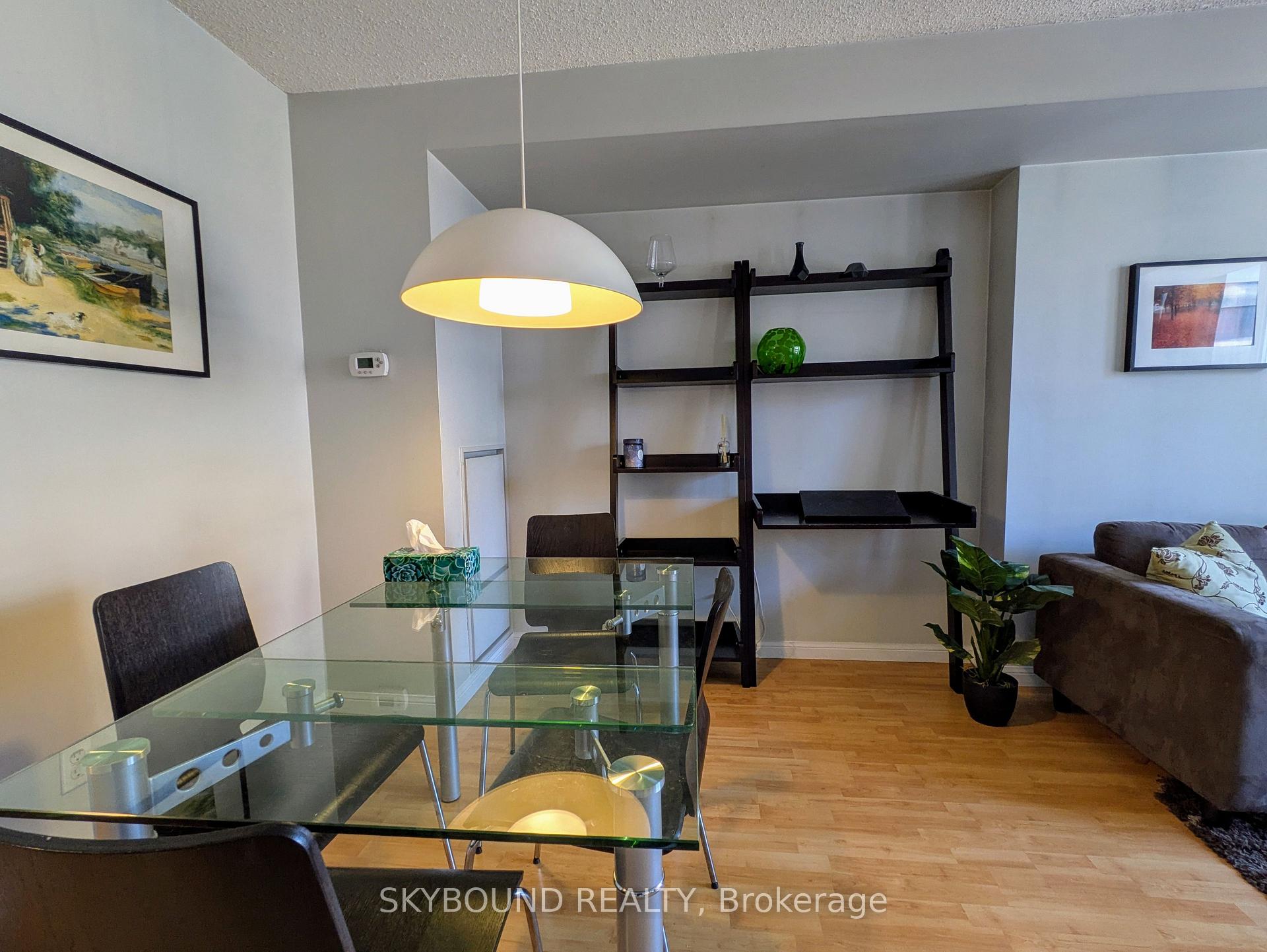 Photo 10 of Unit PH1620, 140 Simcoe Street, Toronto, Waterfront Communities — HOMEH