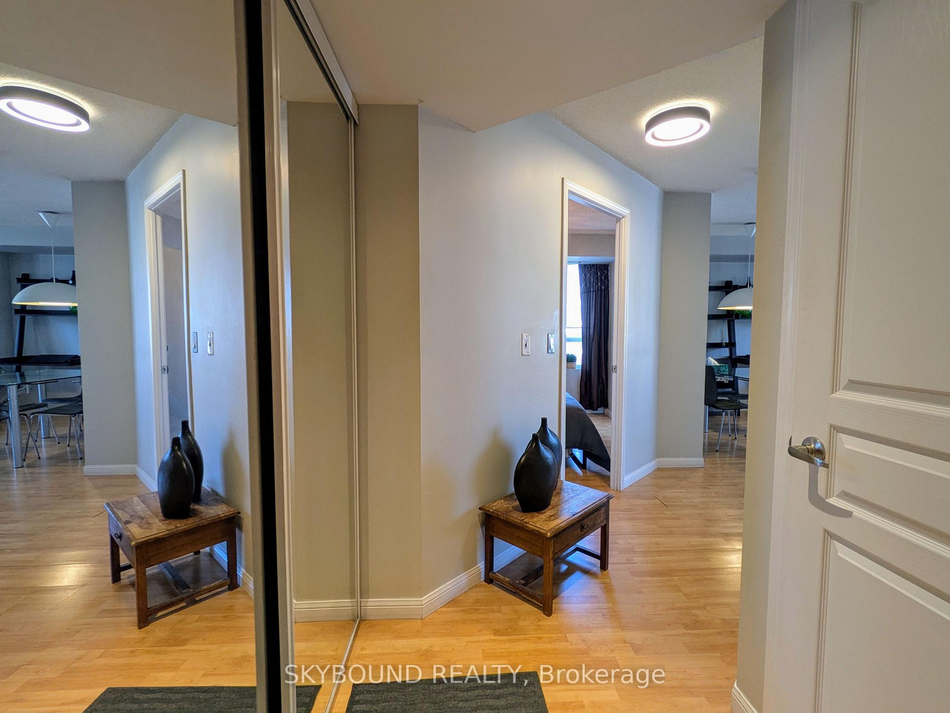 Photo 24 of Unit PH1620, 140 Simcoe Street, Toronto, Waterfront Communities — HOMEH