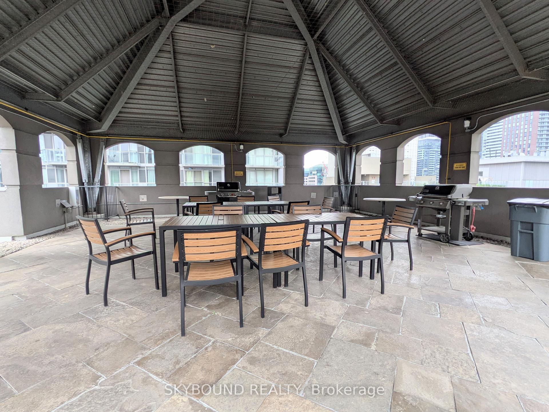 Photo 37 of Unit PH1620, 140 Simcoe Street, Toronto, Waterfront Communities — HOMEH