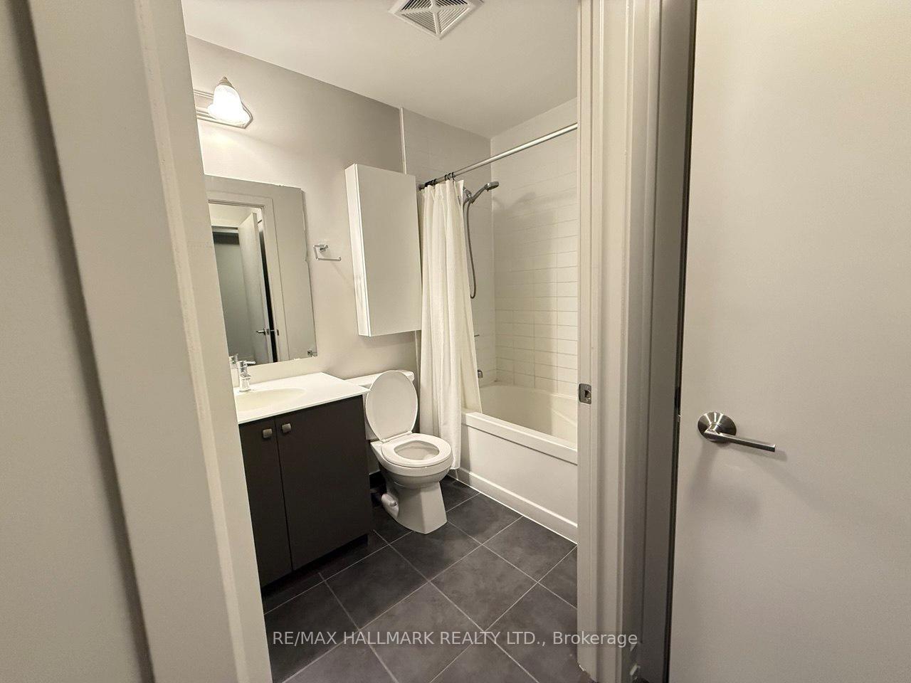 Photo 13 of Unit 237, 555 William Graham Drive, Aurora, Rural Aurora — HOMEH