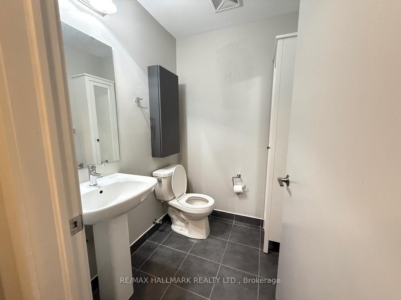 Photo 16 of Unit 237, 555 William Graham Drive, Aurora, Rural Aurora — HOMEH