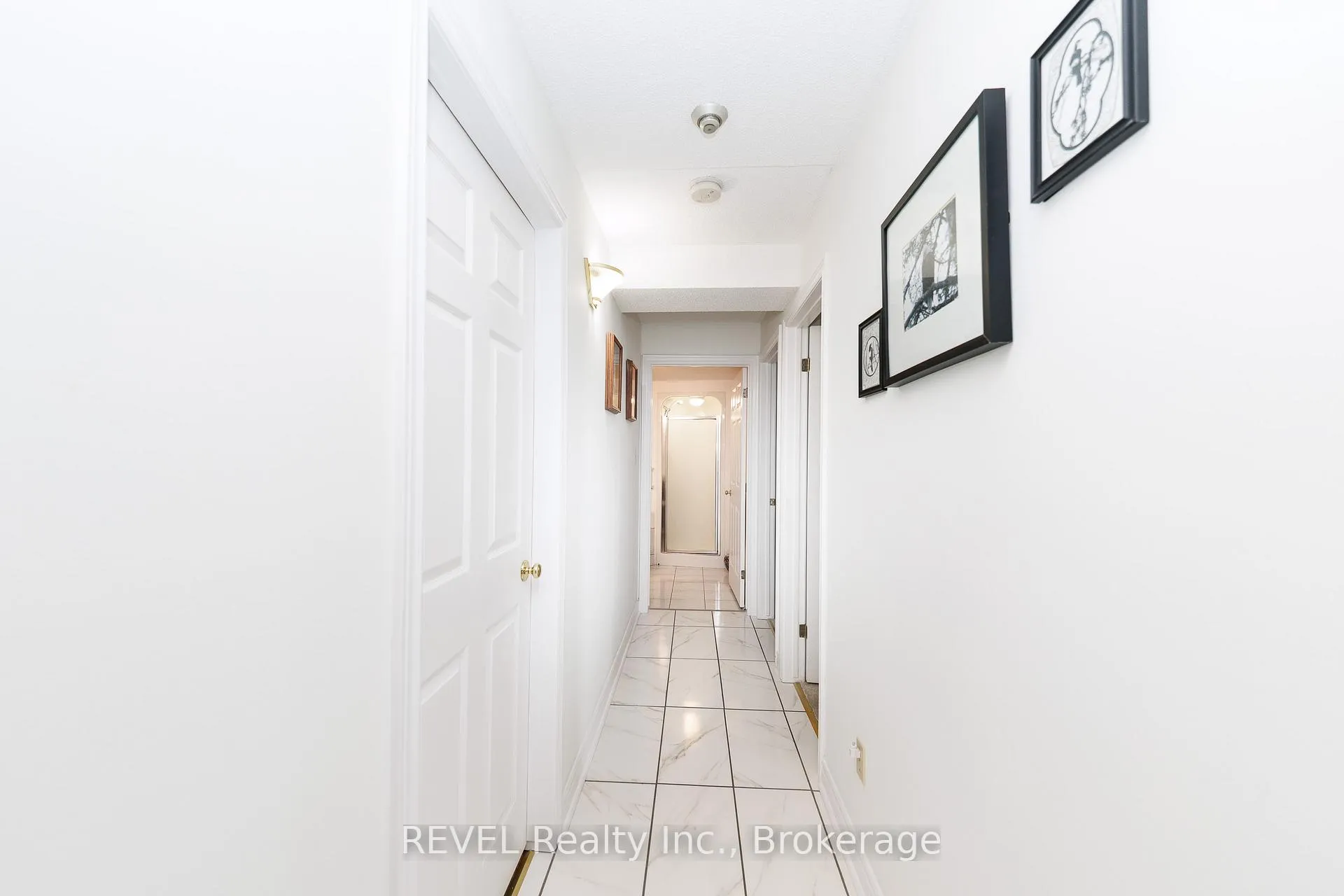 Photo 12 of Unit 301, 3364 Montrose Road, Niagara Falls, Mt. Carmel — HOMEH