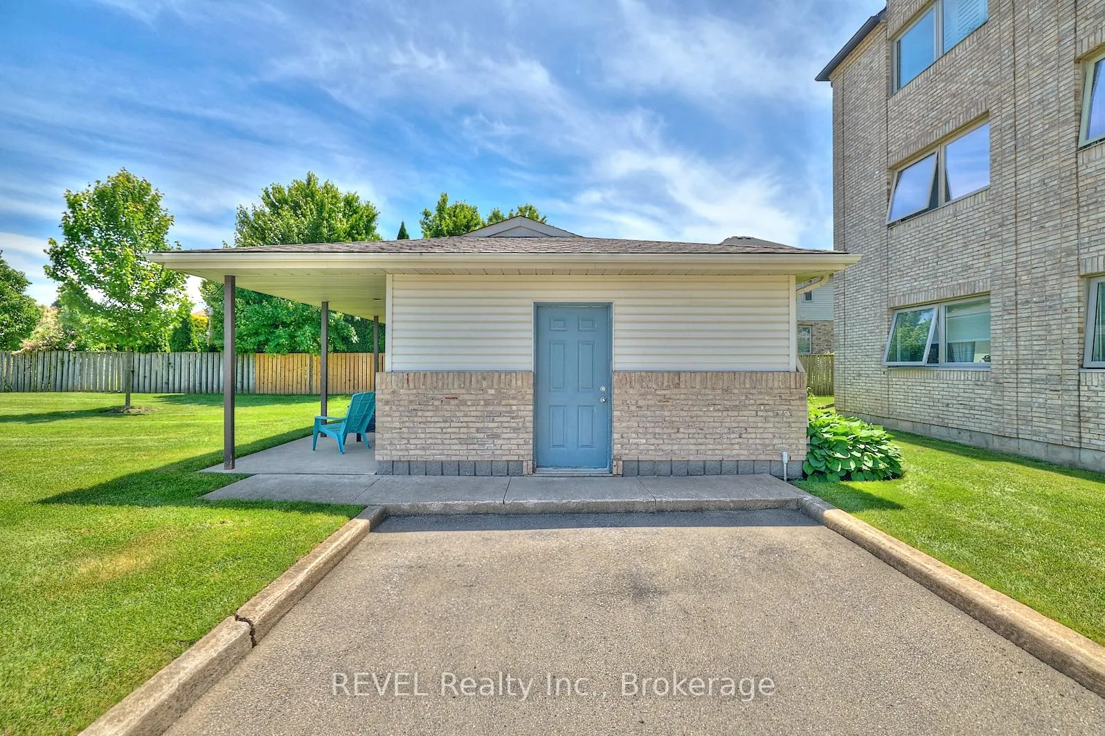 Photo 21 of Unit 301, 3364 Montrose Road, Niagara Falls, Mt. Carmel — HOMEH