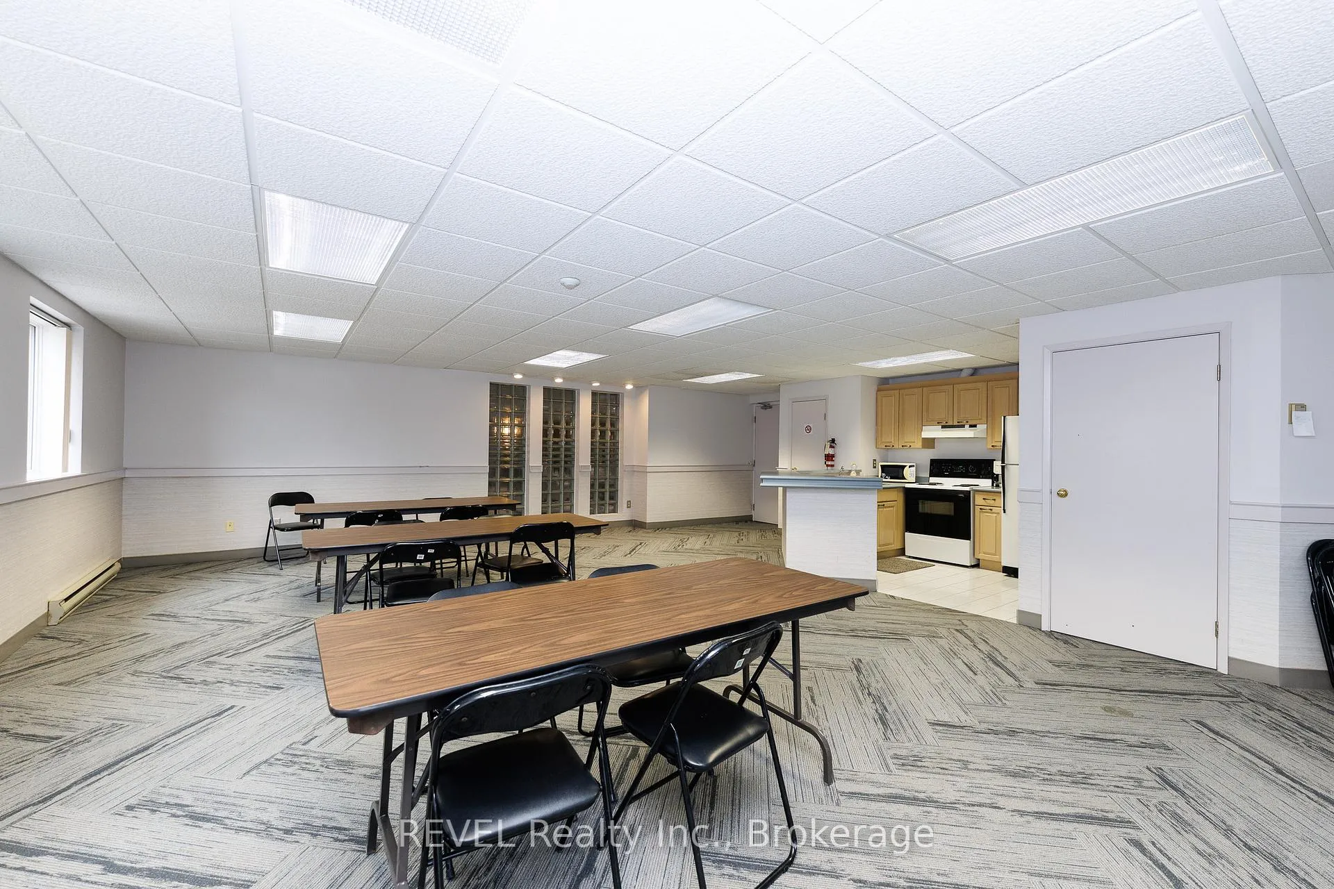Photo 26 of Unit 301, 3364 Montrose Road, Niagara Falls, Mt. Carmel — HOMEH