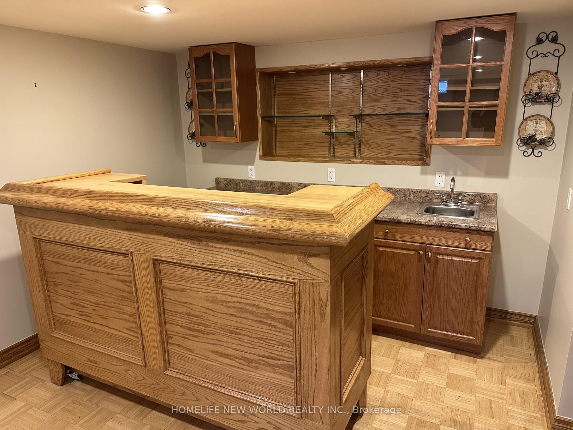 Photo 10 of 11 Glengarry Road, St. Catharines, Oakdale — HOMEH