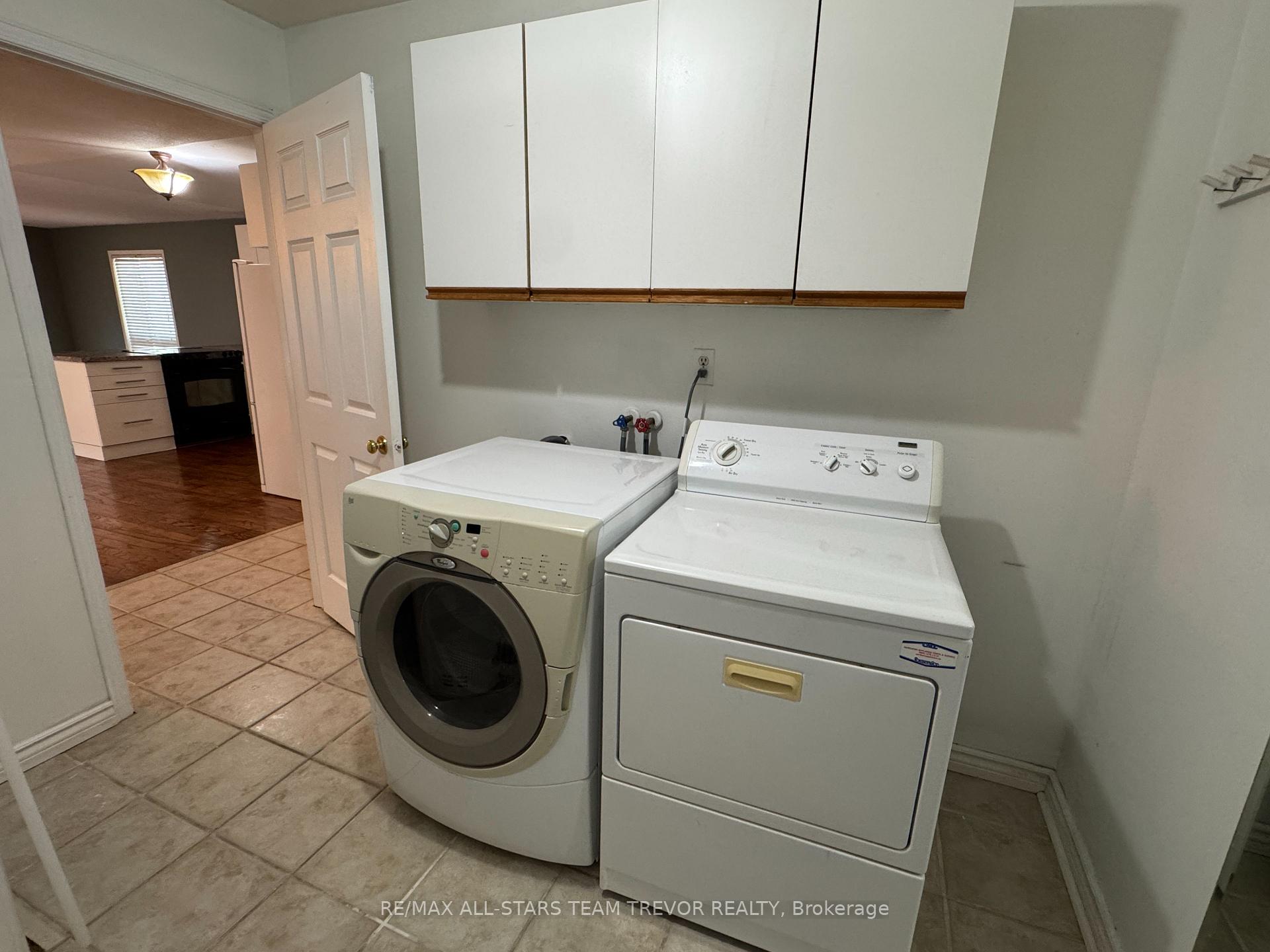 Photo 7 of 213 Bayview Avenue, Georgina, Keswick South — HOMEH