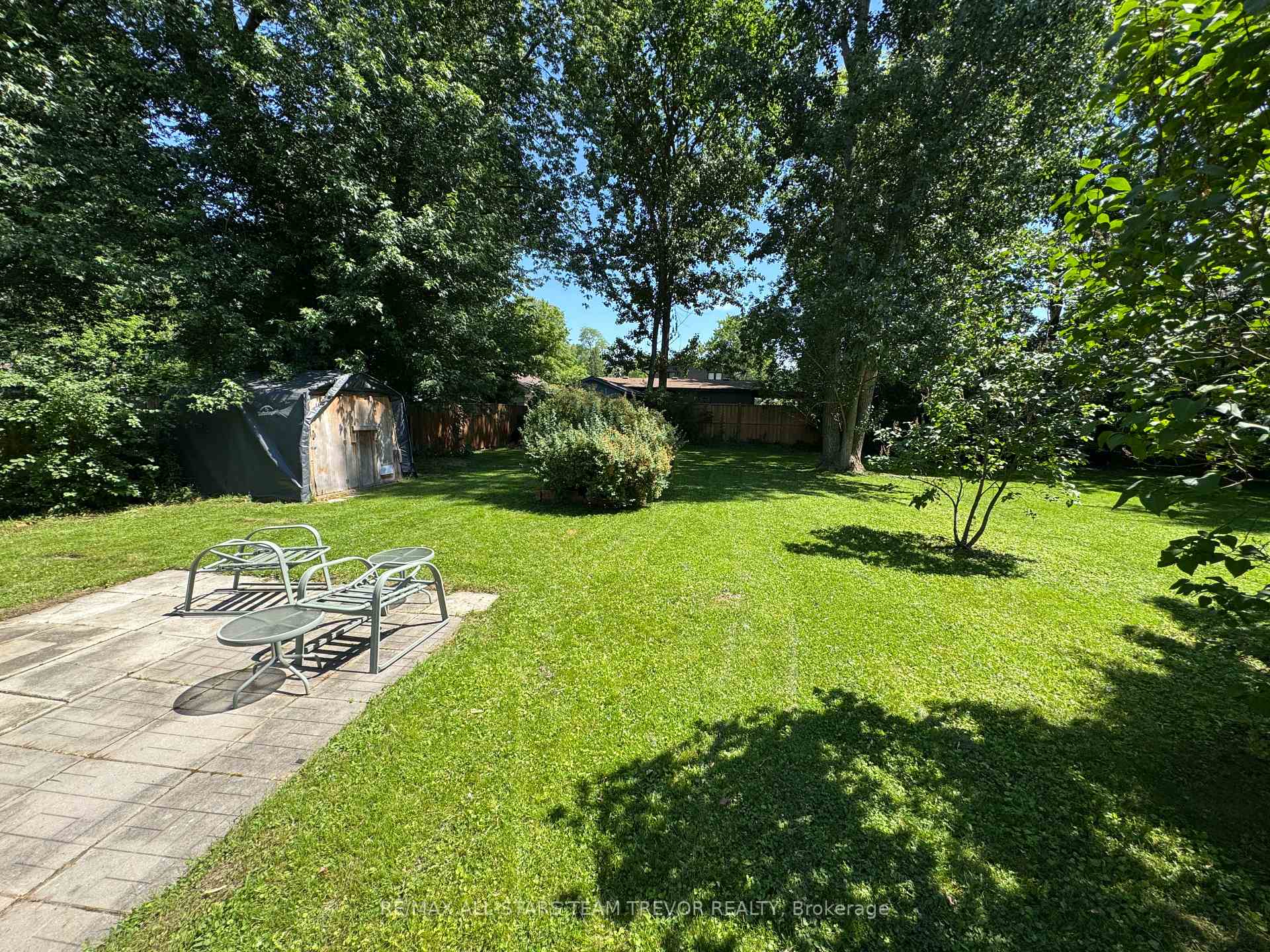 Photo 14 of 213 Bayview Avenue, Georgina, Keswick South — HOMEH