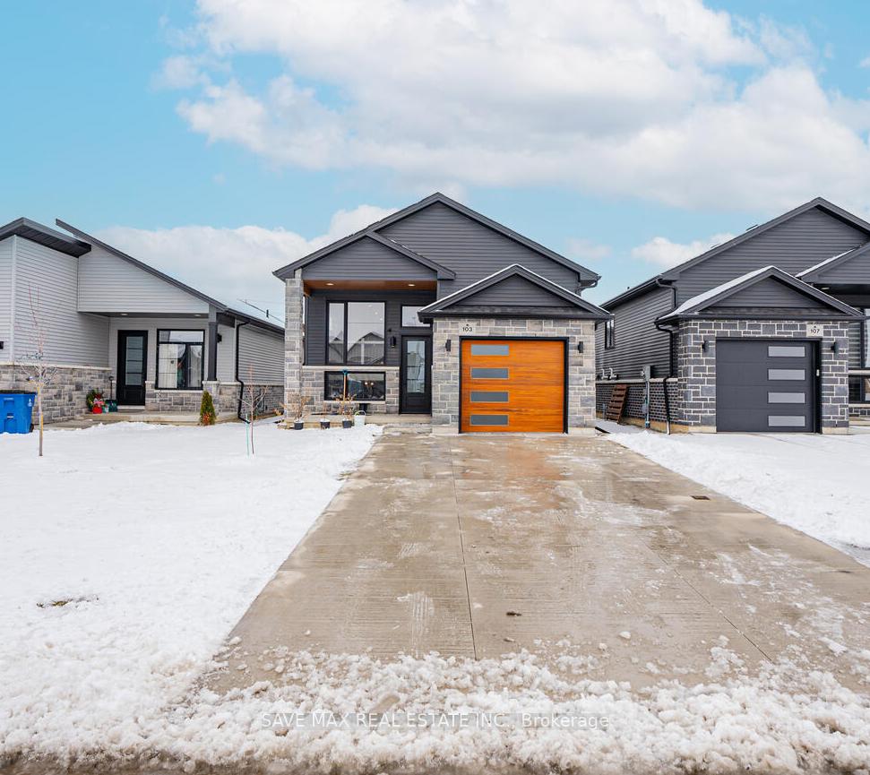 Photo 1 of 103 Ironwood Trail, Chatham-Kent, Chatham — HOMEH