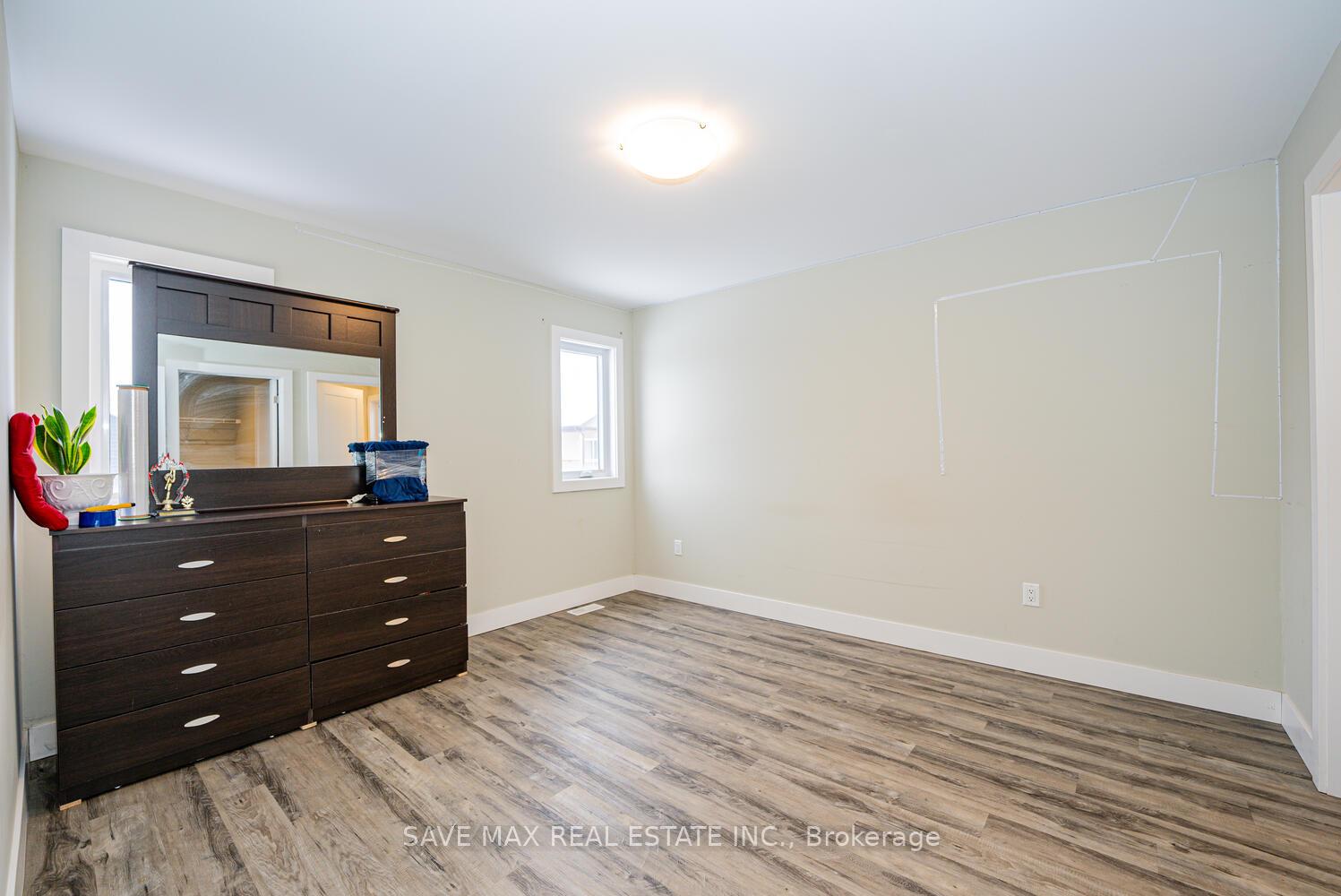 Photo 17 of 103 Ironwood Trail, Chatham-Kent, Chatham — HOMEH