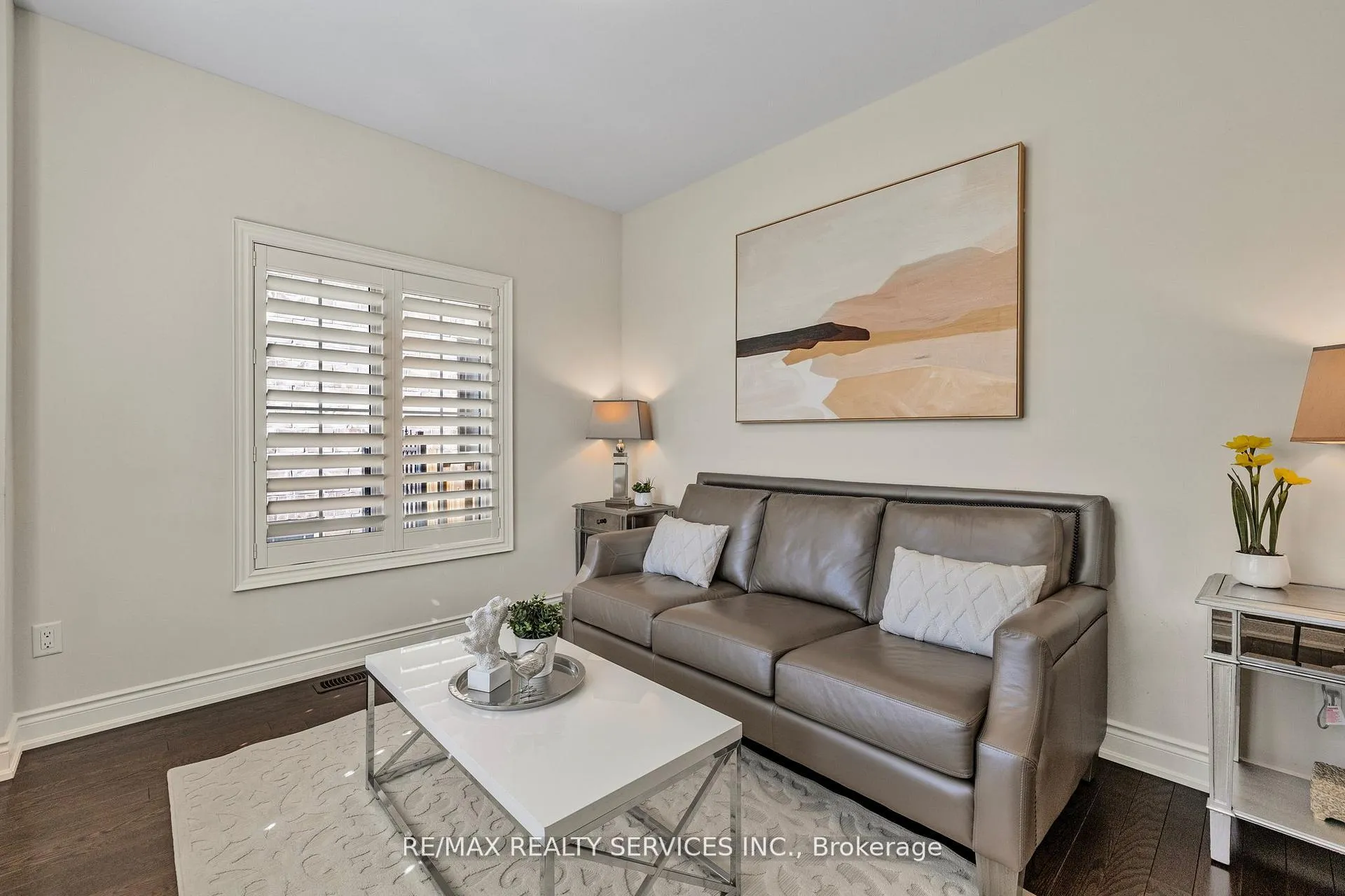 Photo 7 of 5 Perth Street, Brampton, Snelgrove — HOMEH