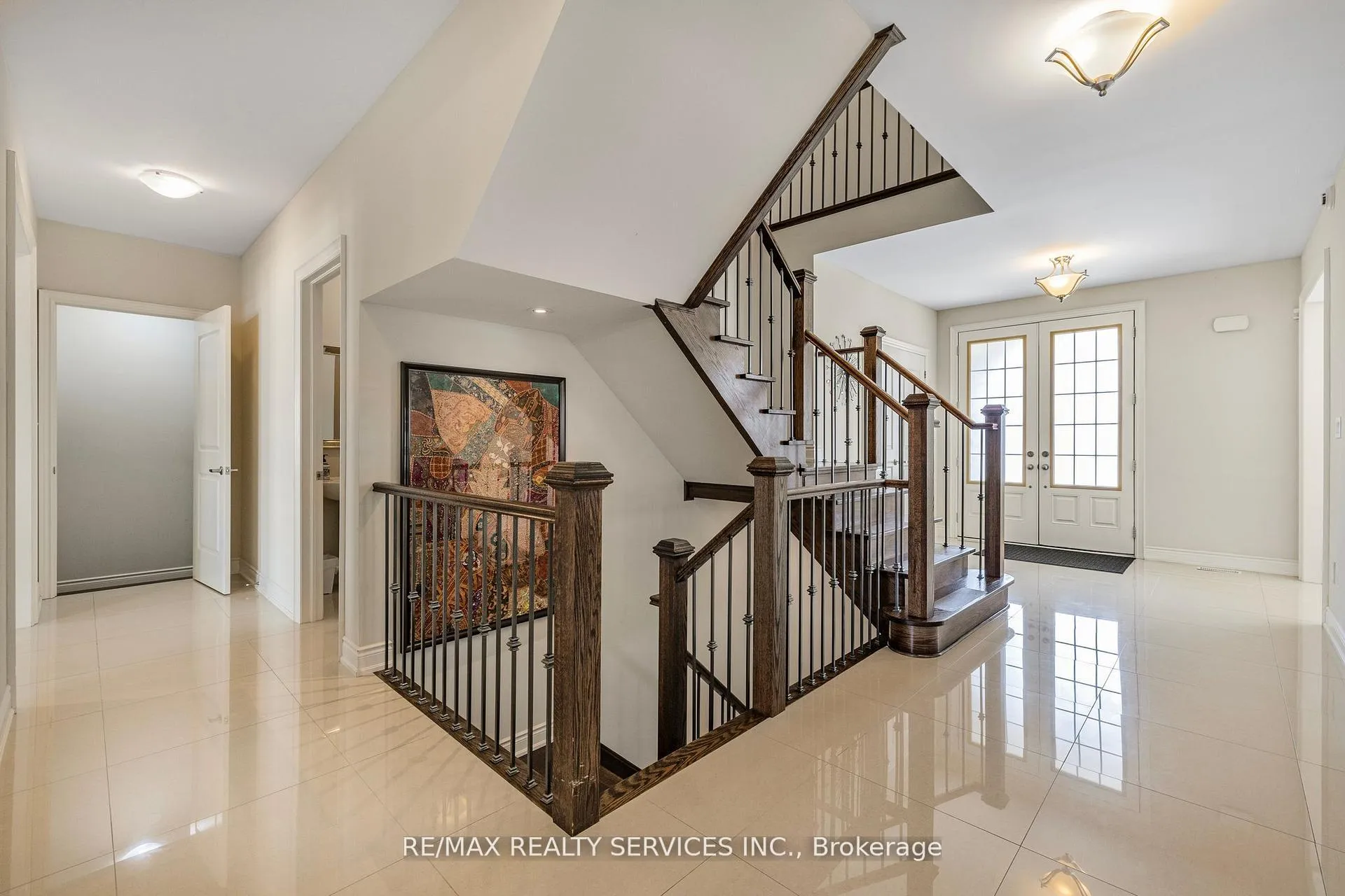 Photo 8 of 5 Perth Street, Brampton, Snelgrove — HOMEH