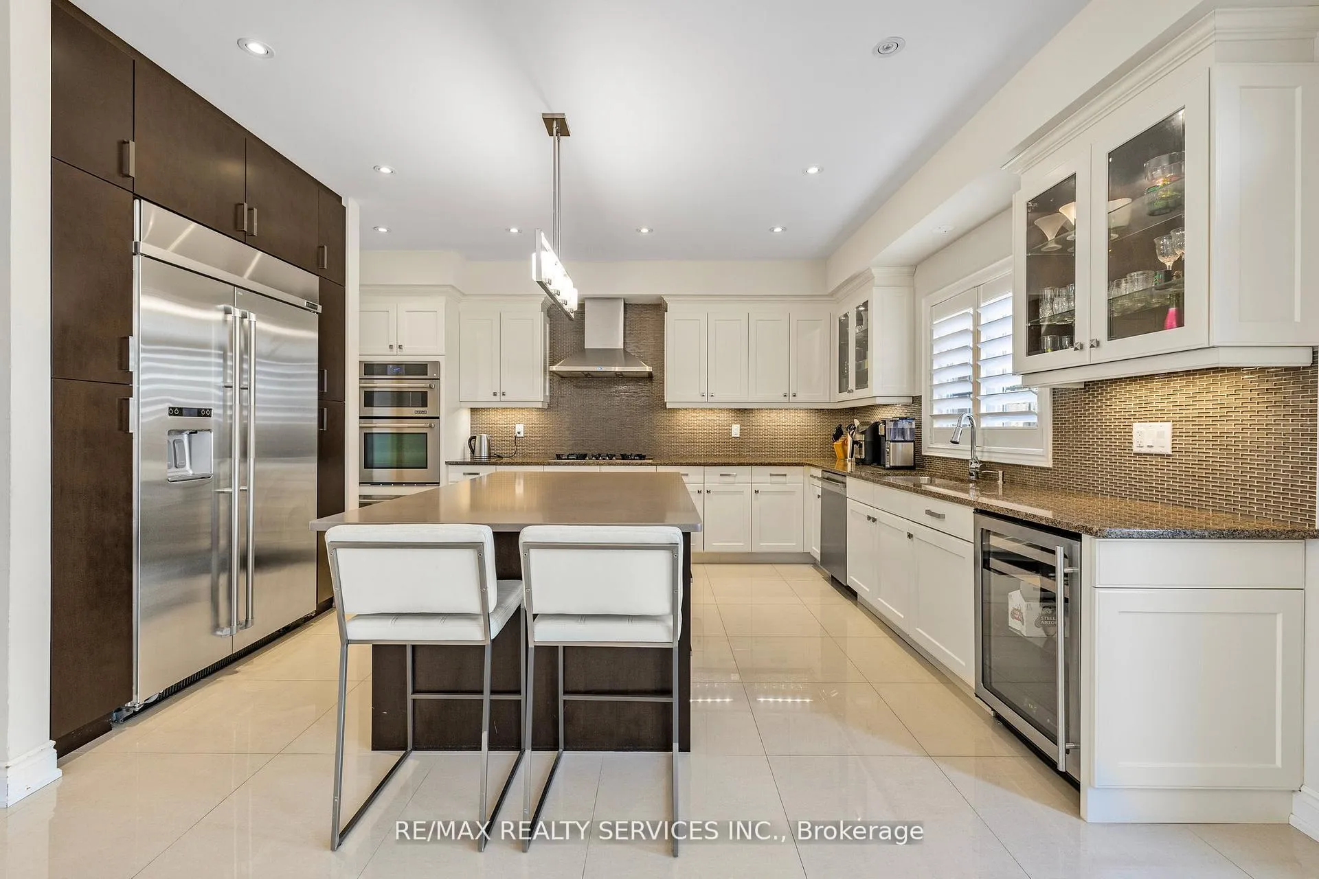 Photo 12 of 5 Perth Street, Brampton, Snelgrove — HOMEH