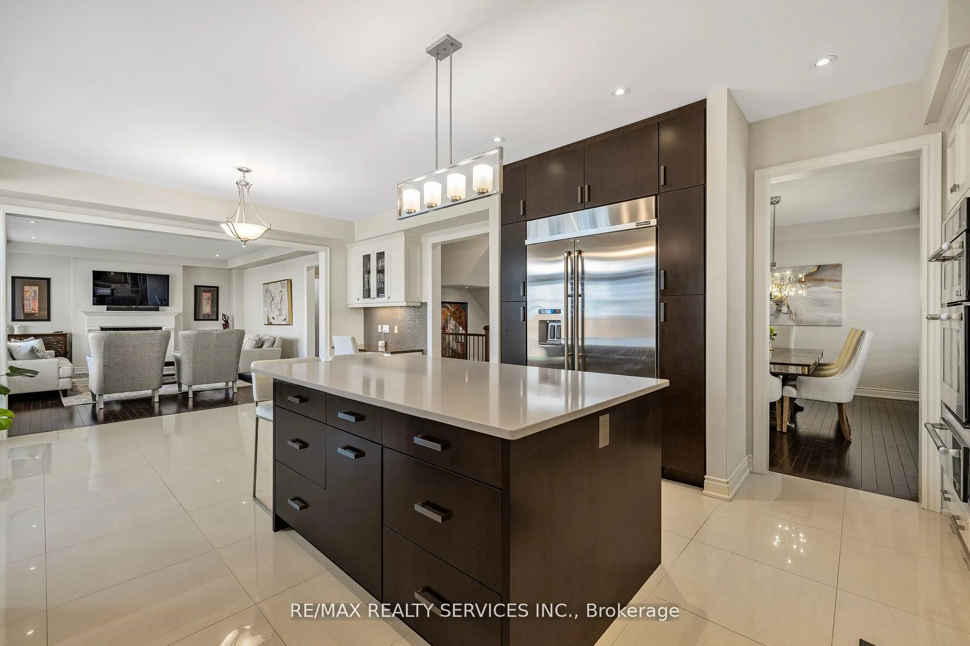 Photo 13 of 5 Perth Street, Brampton, Snelgrove — HOMEH