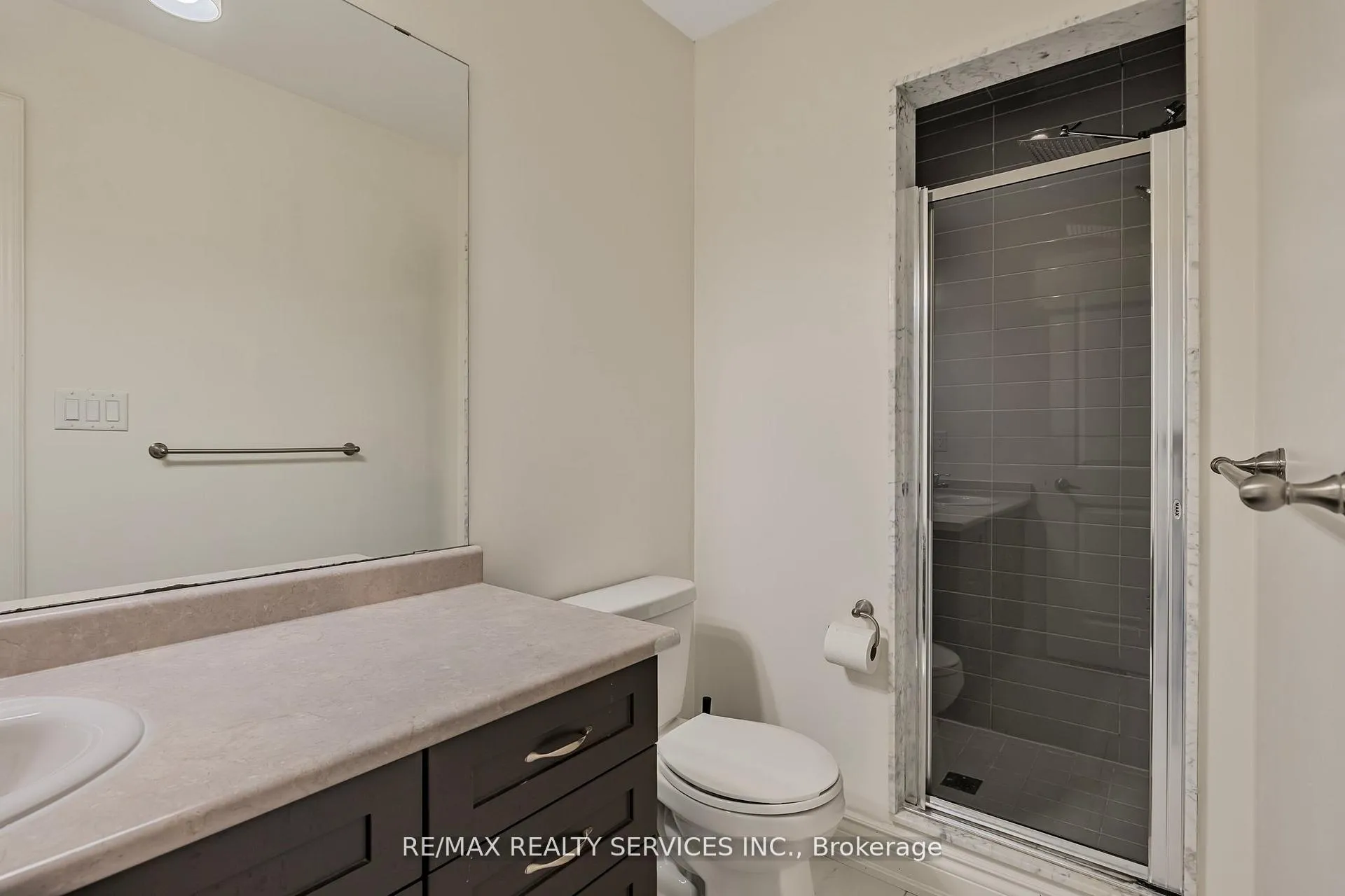 Photo 30 of 5 Perth Street, Brampton, Snelgrove — HOMEH