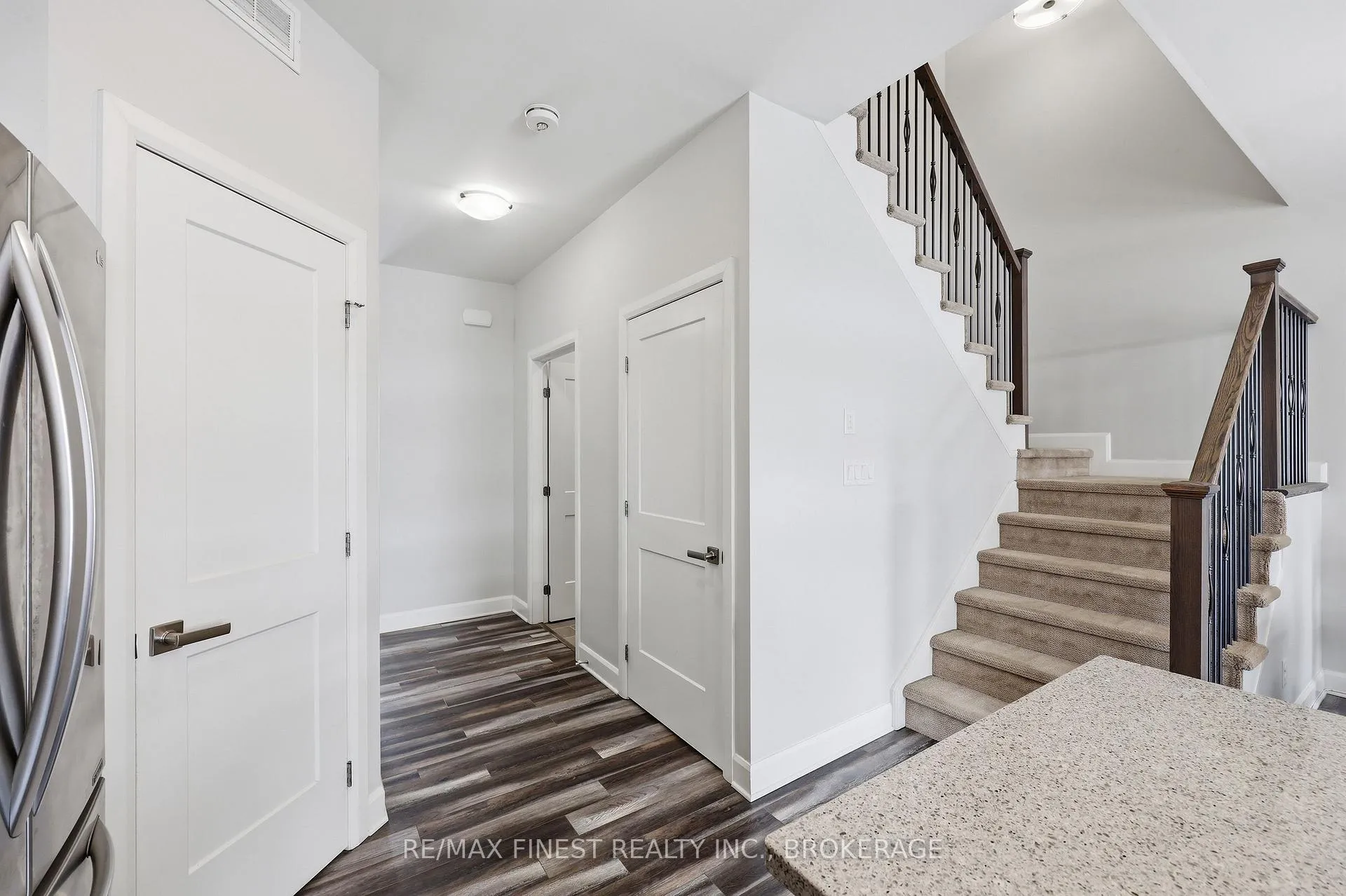 Photo 13 of 1553 Davenport Crescent, Kingston, City Northwest — HOMEH