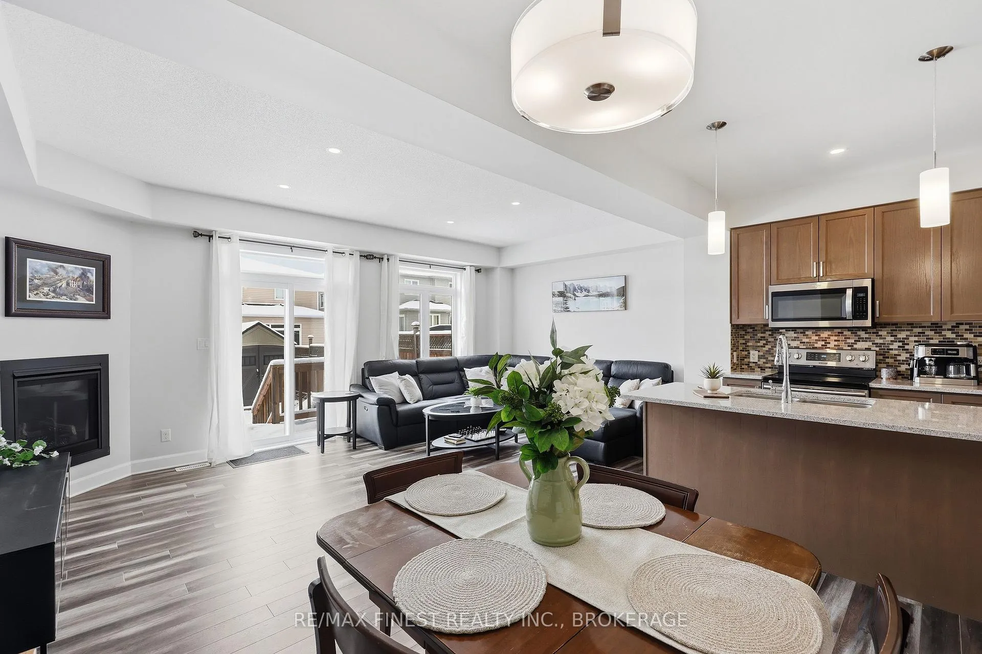 Photo 17 of 1553 Davenport Crescent, Kingston, City Northwest — HOMEH