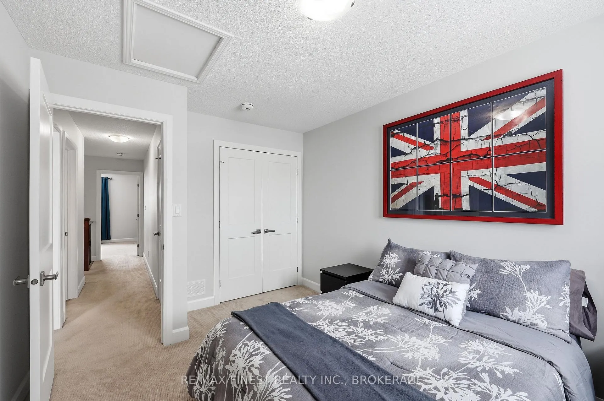 Photo 26 of 1553 Davenport Crescent, Kingston, City Northwest — HOMEH