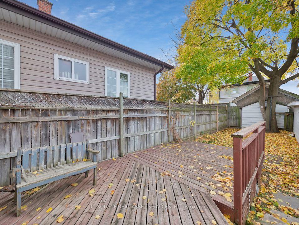 Photo 19 of 10 Gibsons Place, St. Catharines, Downtown — HOMEH