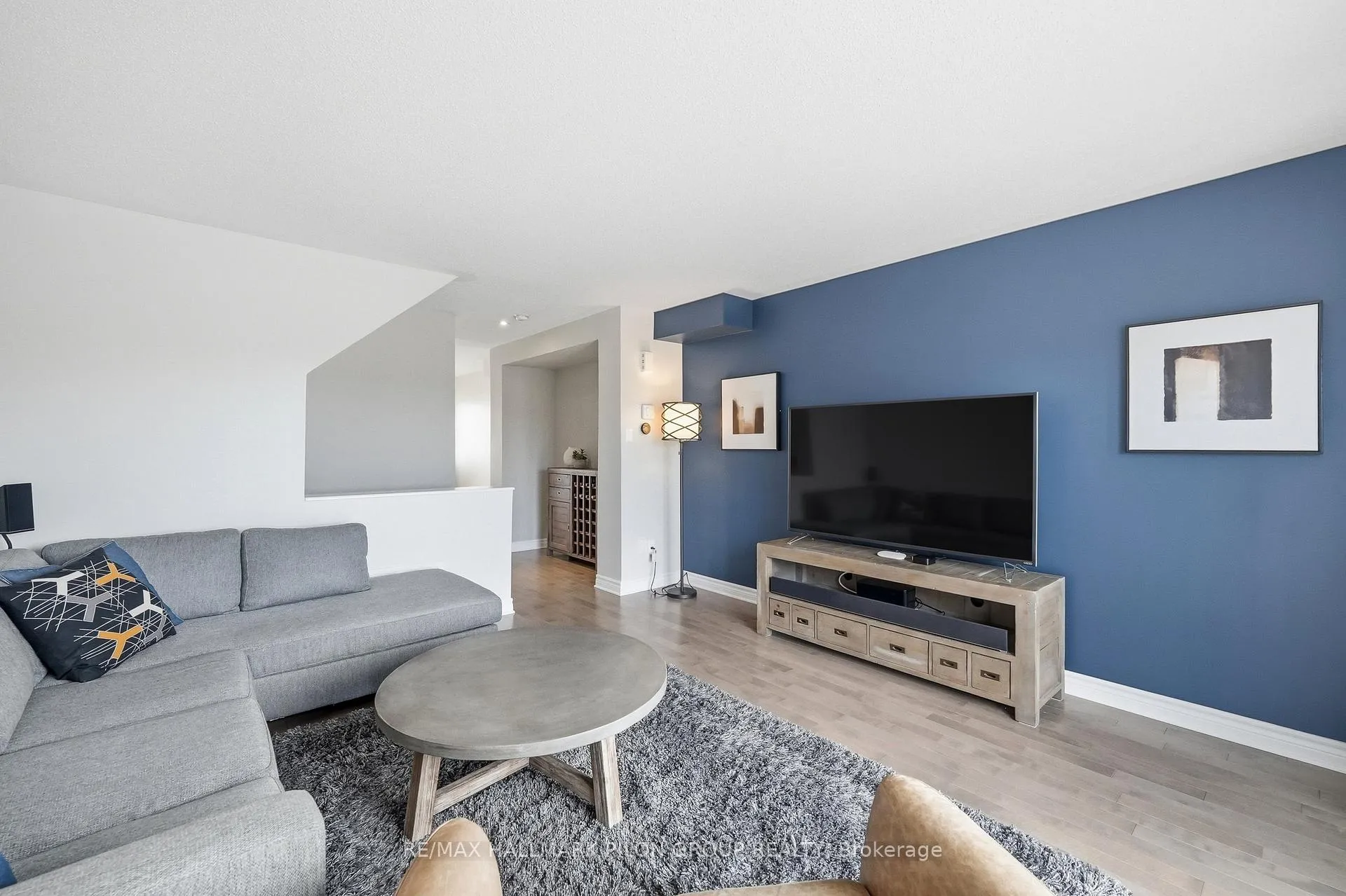 Photo 2 of 528 Silvertip Lane, Ottawa, Kanata - Kanata Lakes/Heritage Hills — HOMEH