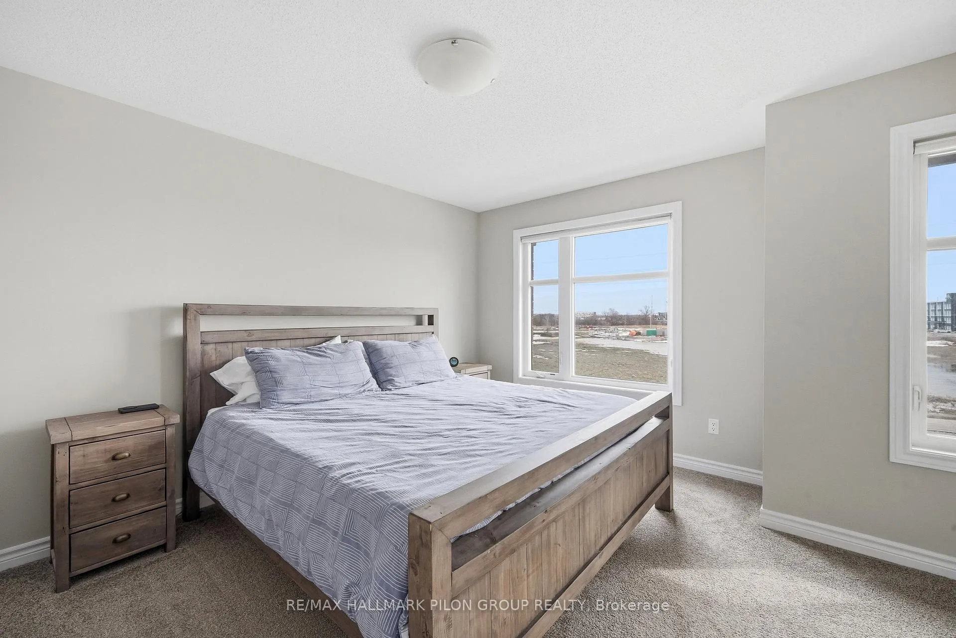 Photo 9 of 528 Silvertip Lane, Ottawa, Kanata - Kanata Lakes/Heritage Hills — HOMEH