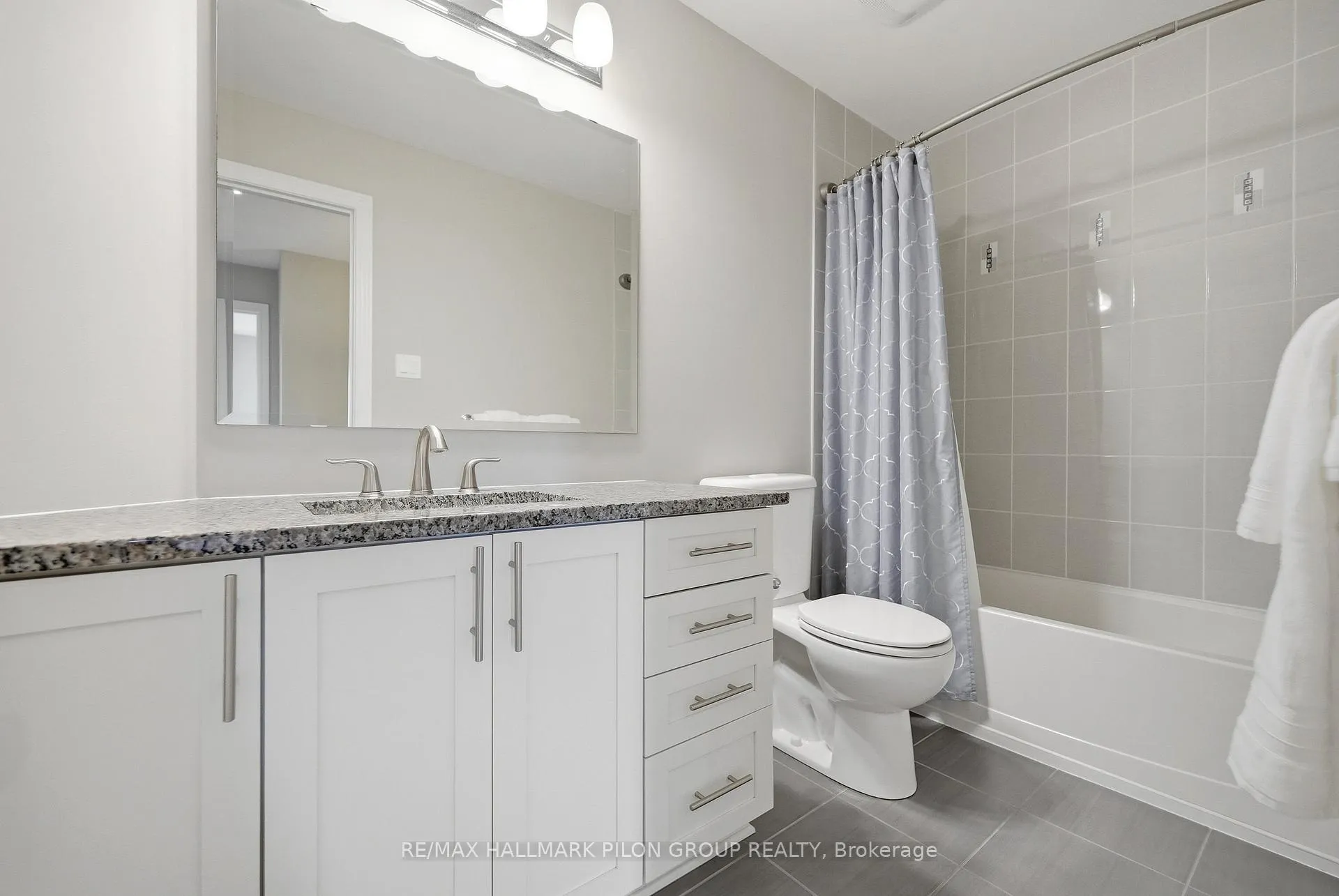 Photo 10 of 528 Silvertip Lane, Ottawa, Kanata - Kanata Lakes/Heritage Hills — HOMEH
