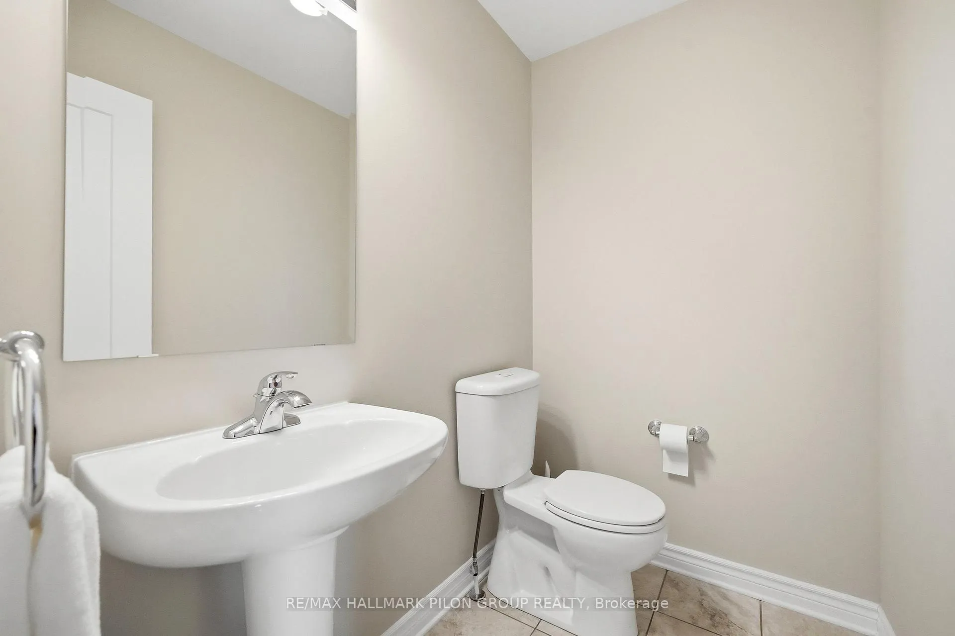 Photo 15 of 528 Silvertip Lane, Ottawa, Kanata - Kanata Lakes/Heritage Hills — HOMEH