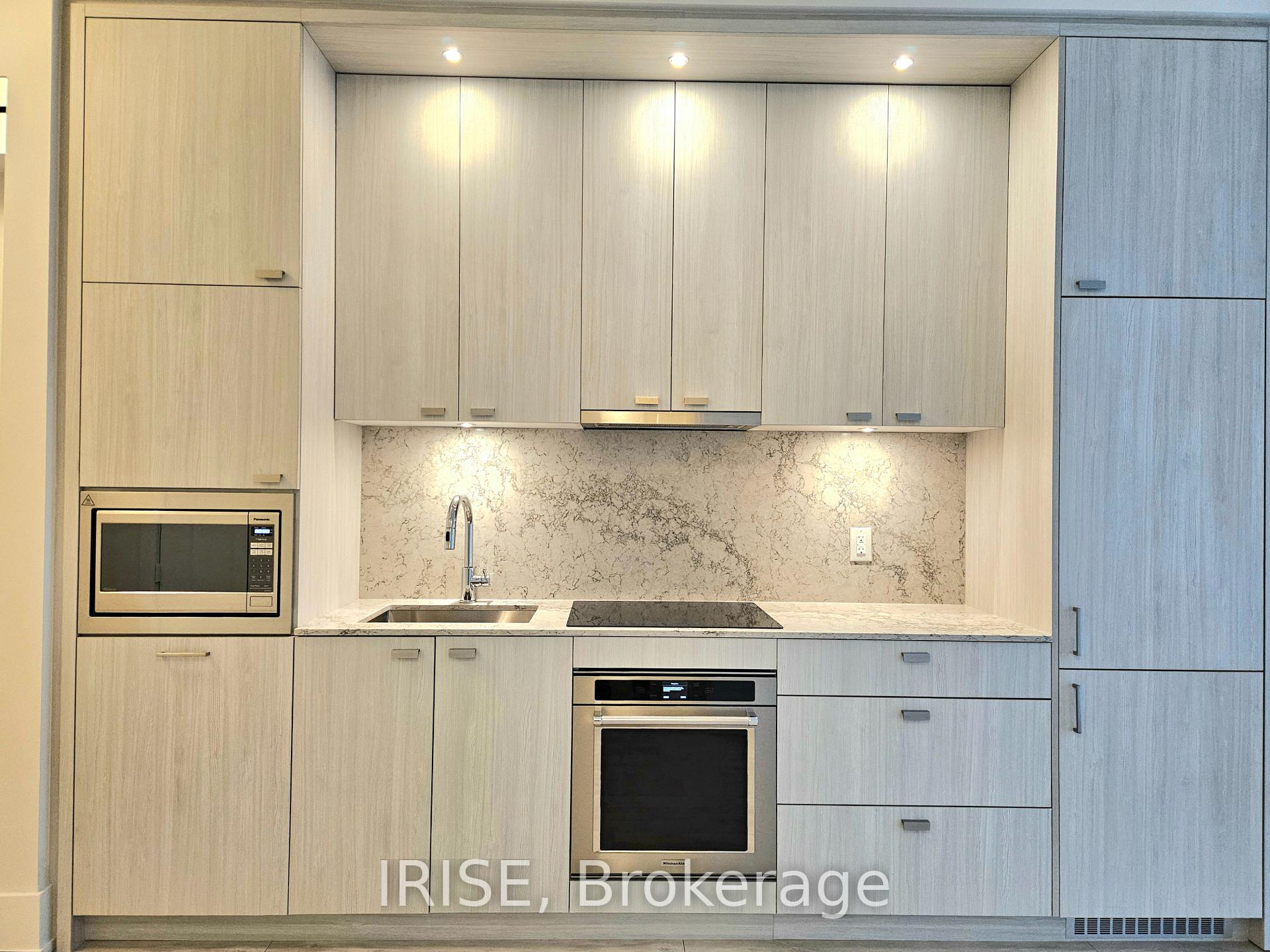 Photo 6 of Unit 719, 115 Denison Avenue, Toronto, Kensington-Chinatown — HOMEH